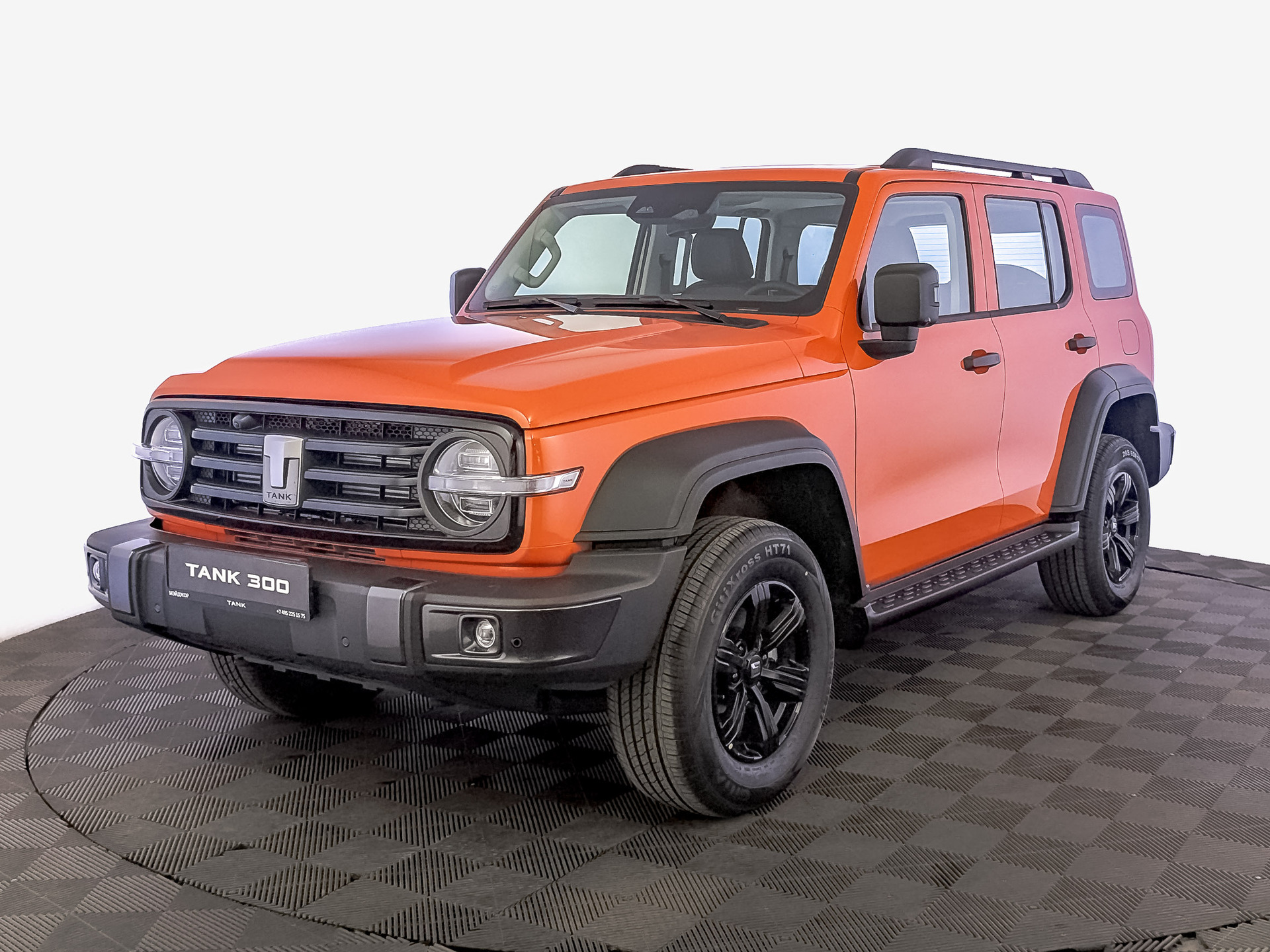 Фото Tank 300 Драйв (Adventure) 2.0T/218 8AT 4WD