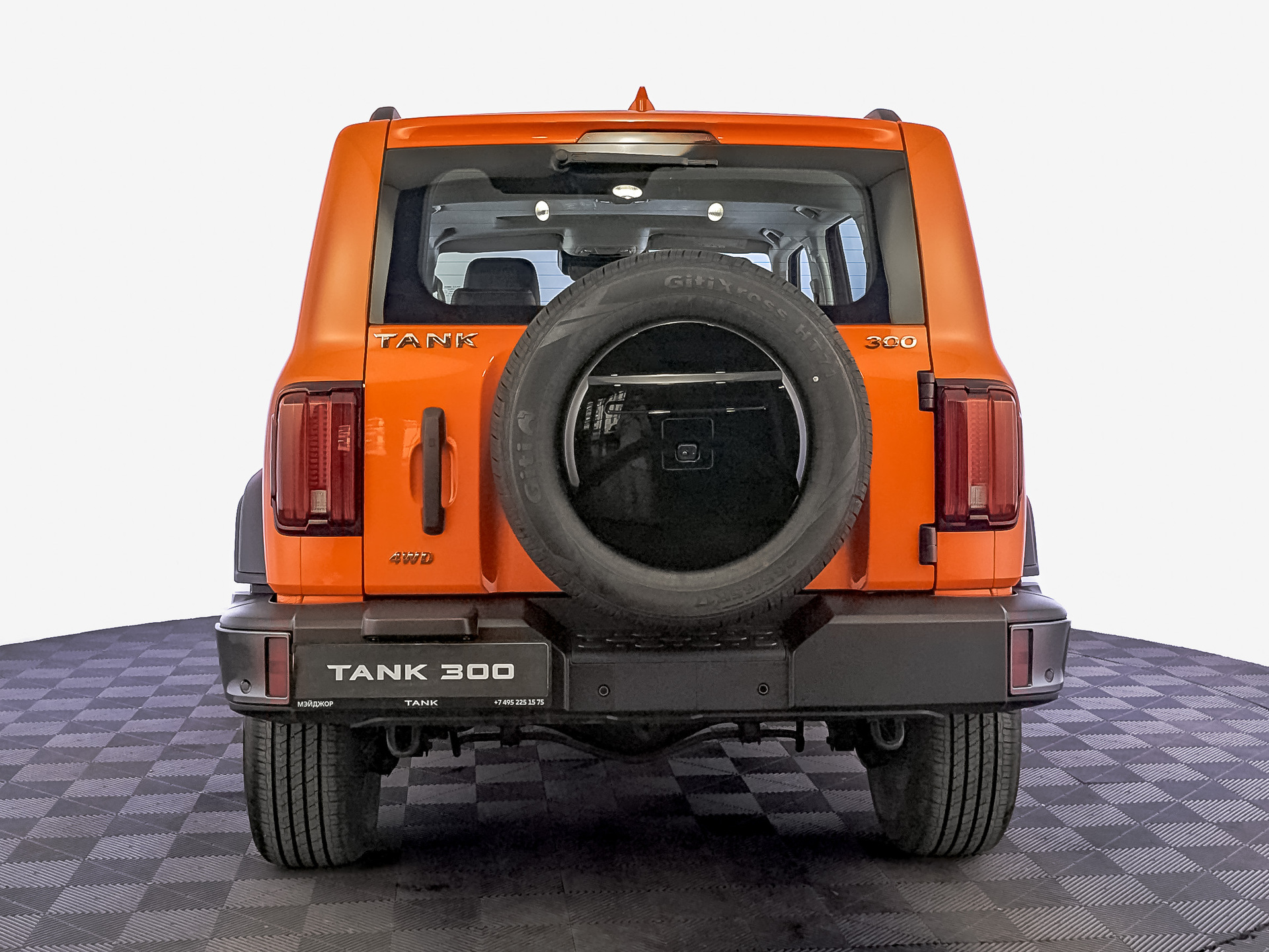Фото Tank 300 Драйв (Adventure) 2.0T/218 8AT 4WD