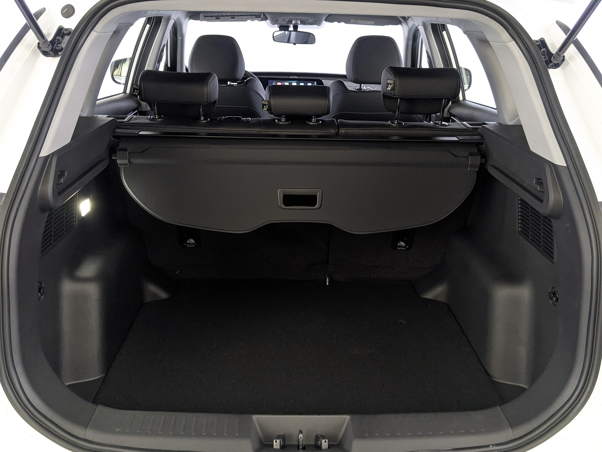 Фото Tenet T7 Active 1.6T/150 7RT 2WD