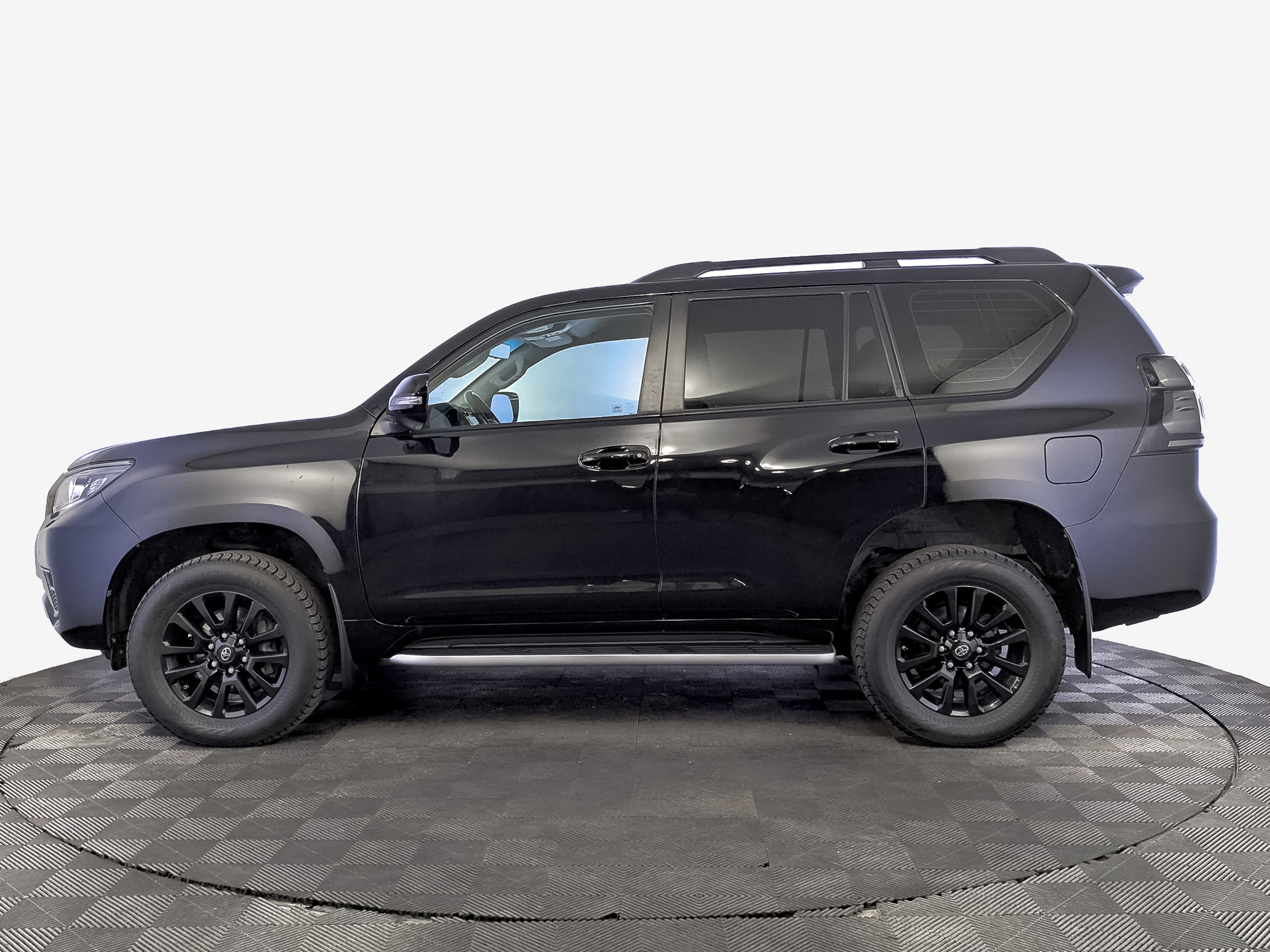 TOYOTA Land Cruiser Prado 4.00 (249 л.с), автомат, 2020, пробег 83 400 км