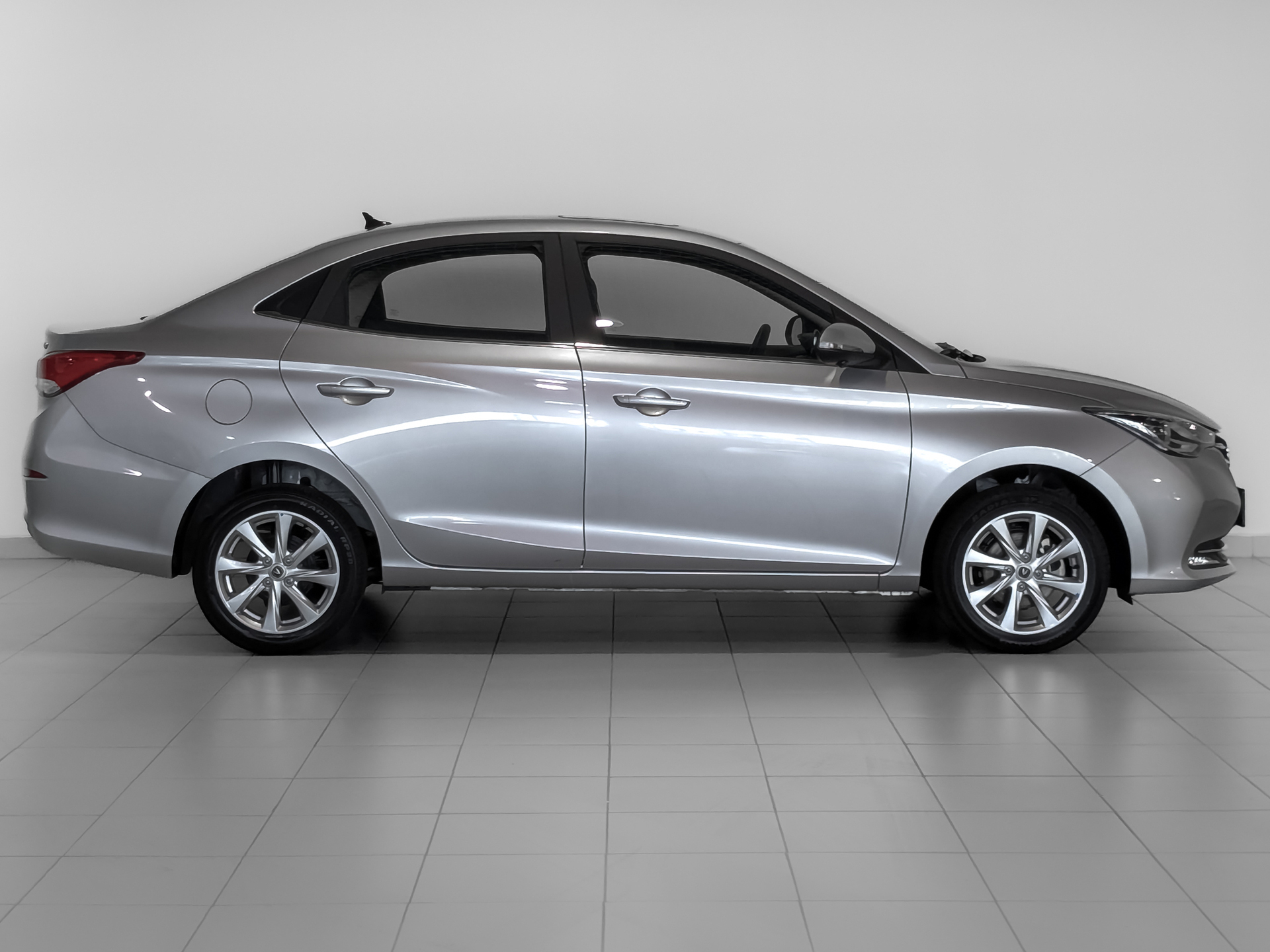 Фото Changan Alsvin Техно 1.5L/98 5RT 4D