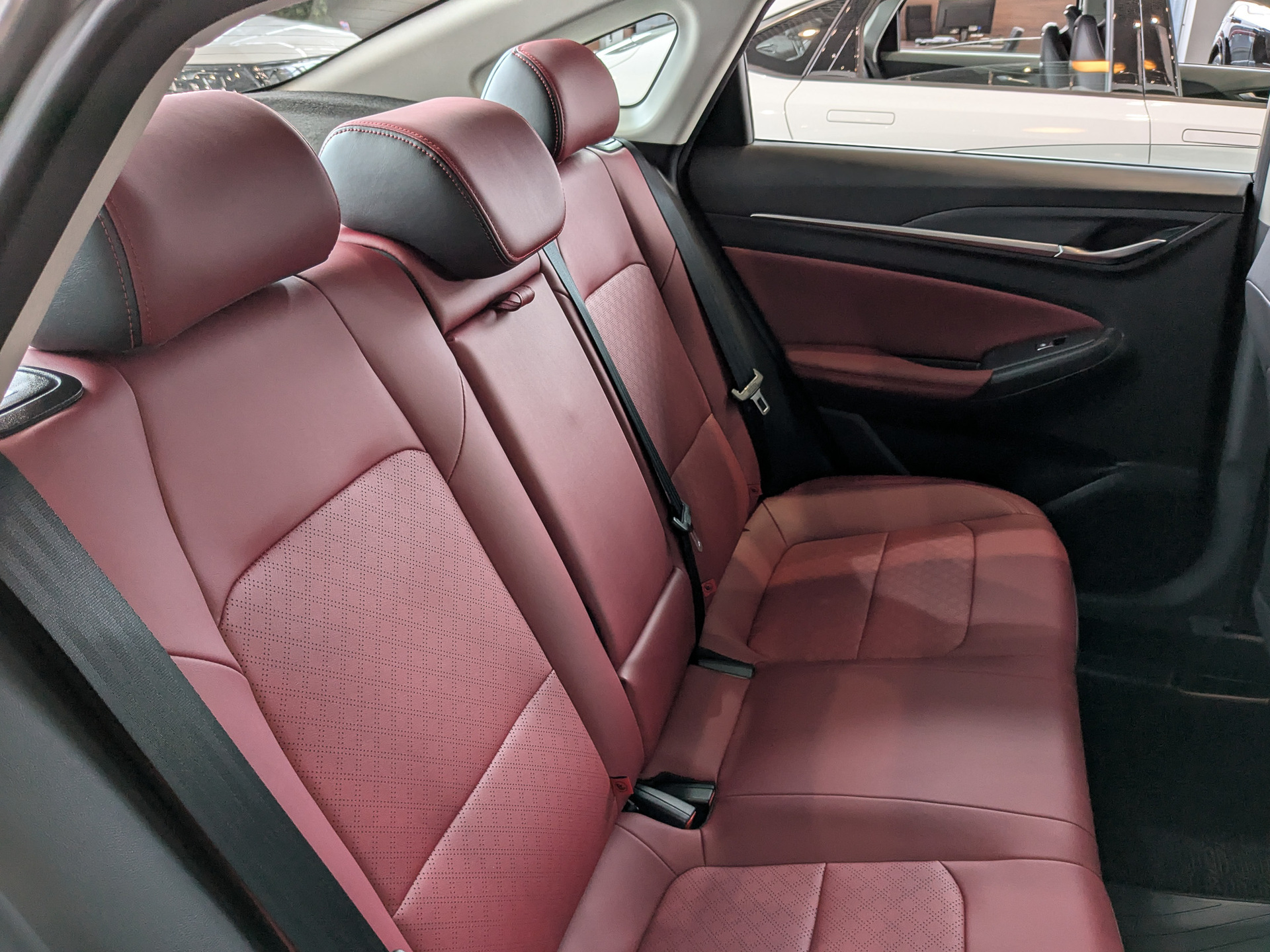 Фото Changan Eado Plus Техно 1.4T/150 7RT 4D