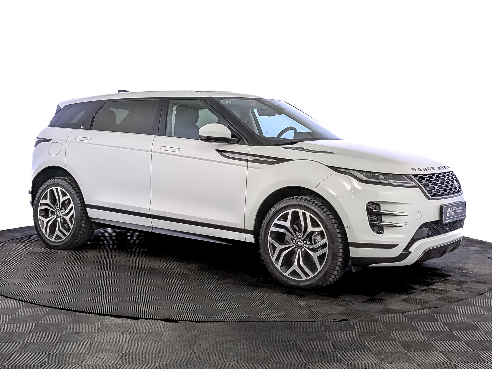 LAND ROVER Range Rover Evoque 2.00 (249 л.с), автомат, 2023, пробег 9 487 км