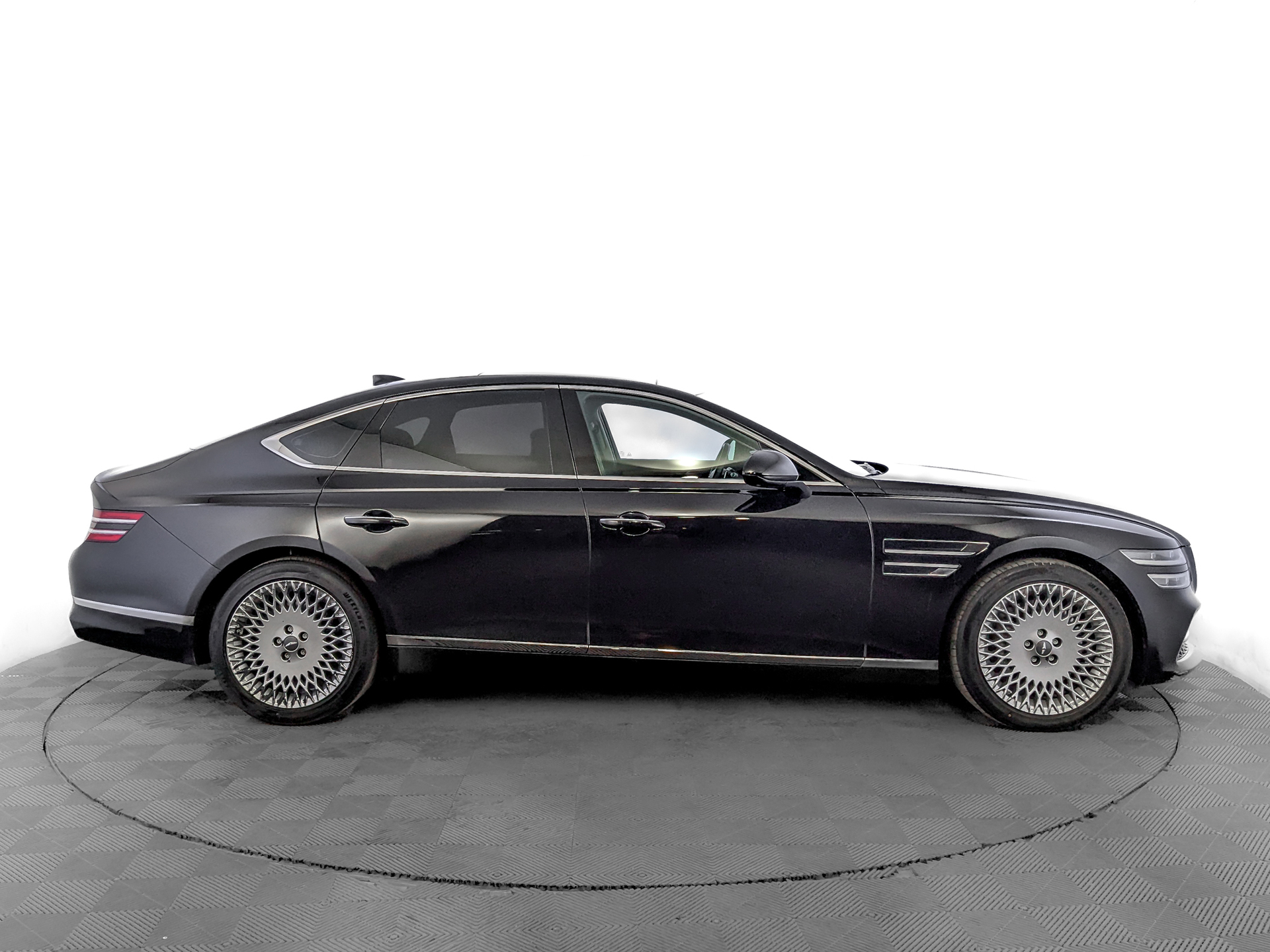 GENESIS G80 3.50 (379 л.с), автомат, 2021, пробег 101 181 км