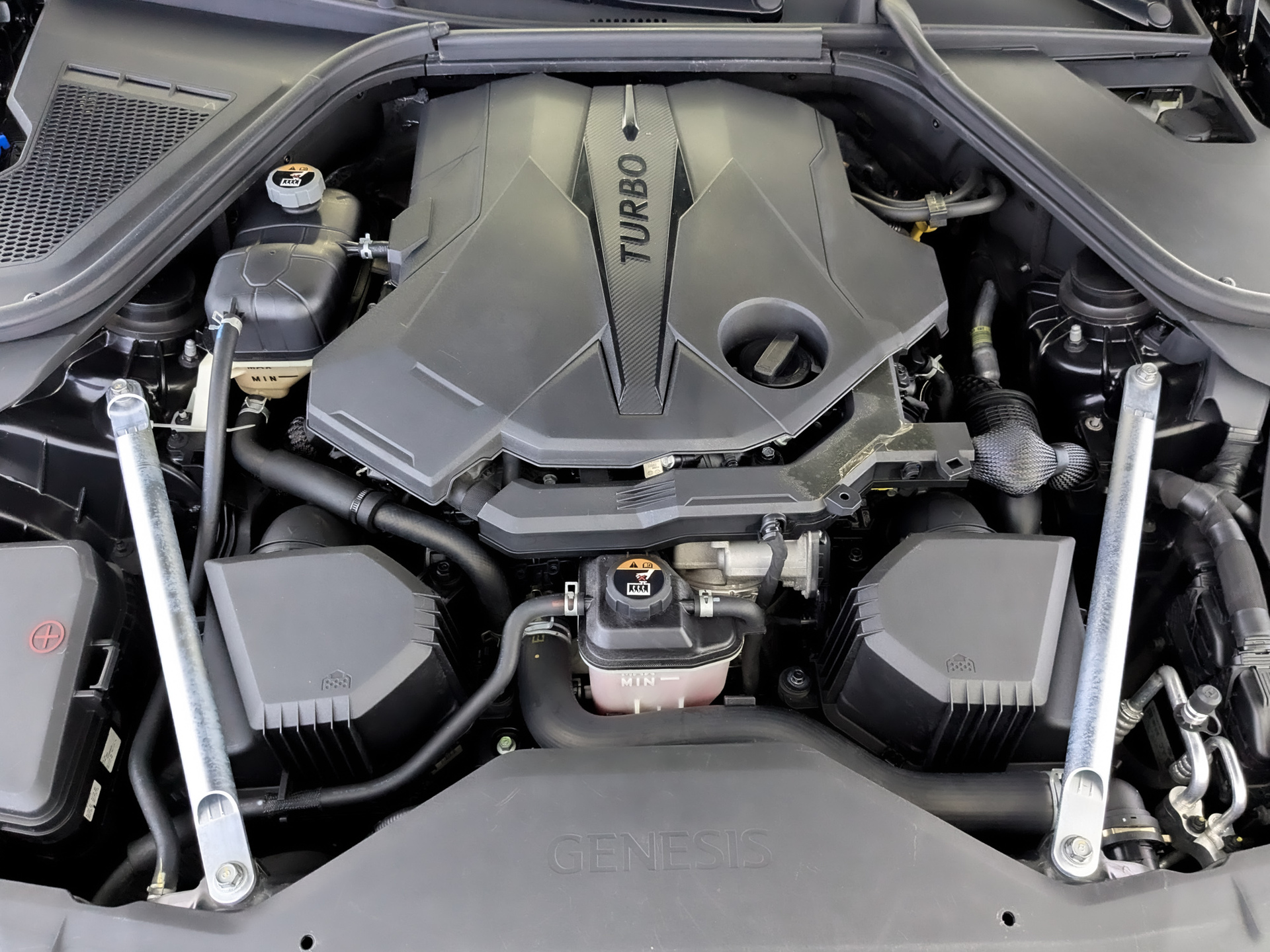 GENESIS G80 3.50 (379 л.с), автомат, 2021, пробег 101 181 км
