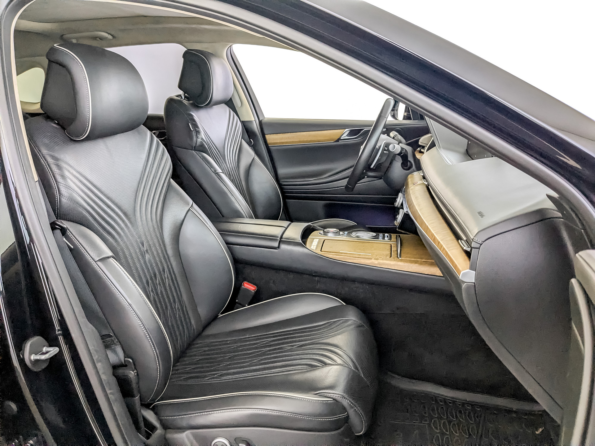 GENESIS G80 3.50 (379 л.с), автомат, 2021, пробег 101 181 км