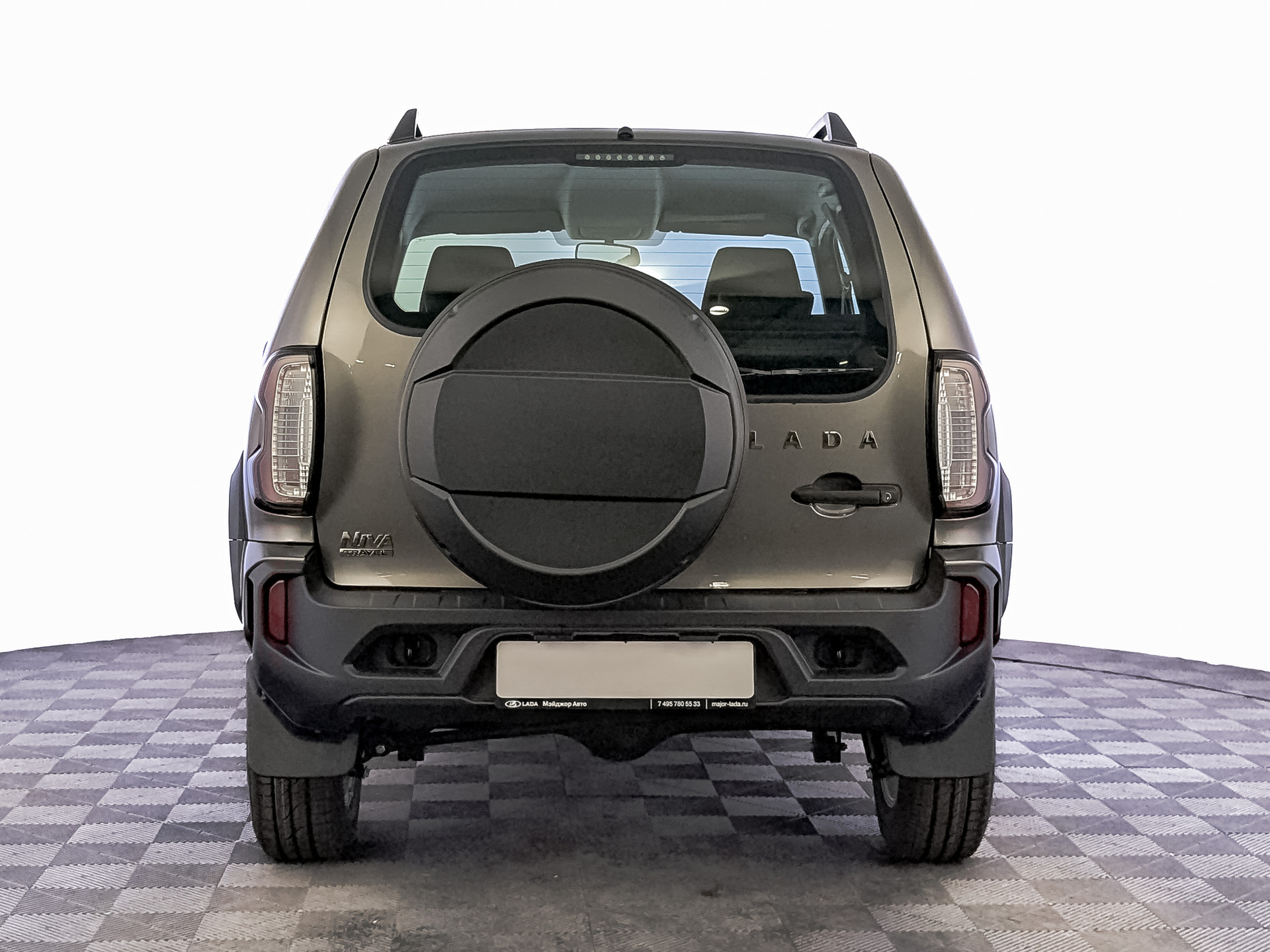 Фото Lada Niva Travel Практик 1.8/90 5MT