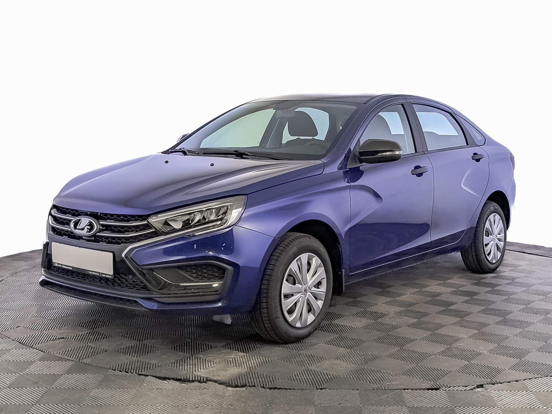 Фото Lada Vesta Седан Комфорт 1.6/106 5MT