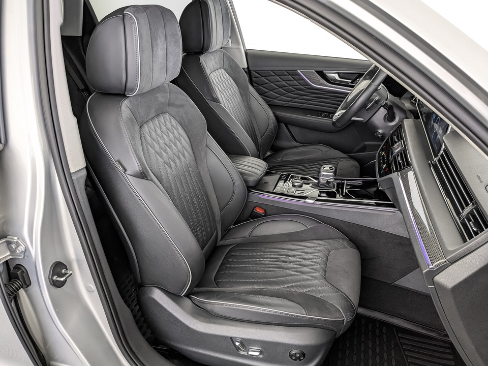 Фото Hongqi HS5 с пробегом 25680 км