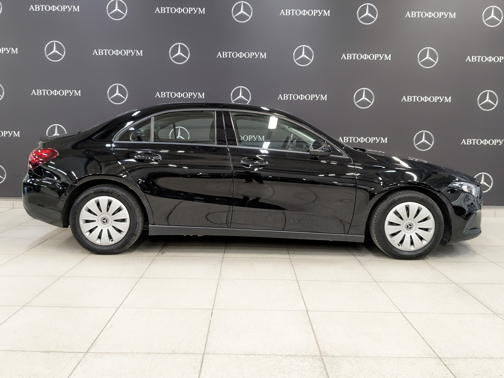 MERCEDES-BENZ A-Класс 1.30 (150 л.с), автомат, 2020, пробег 85 811 км