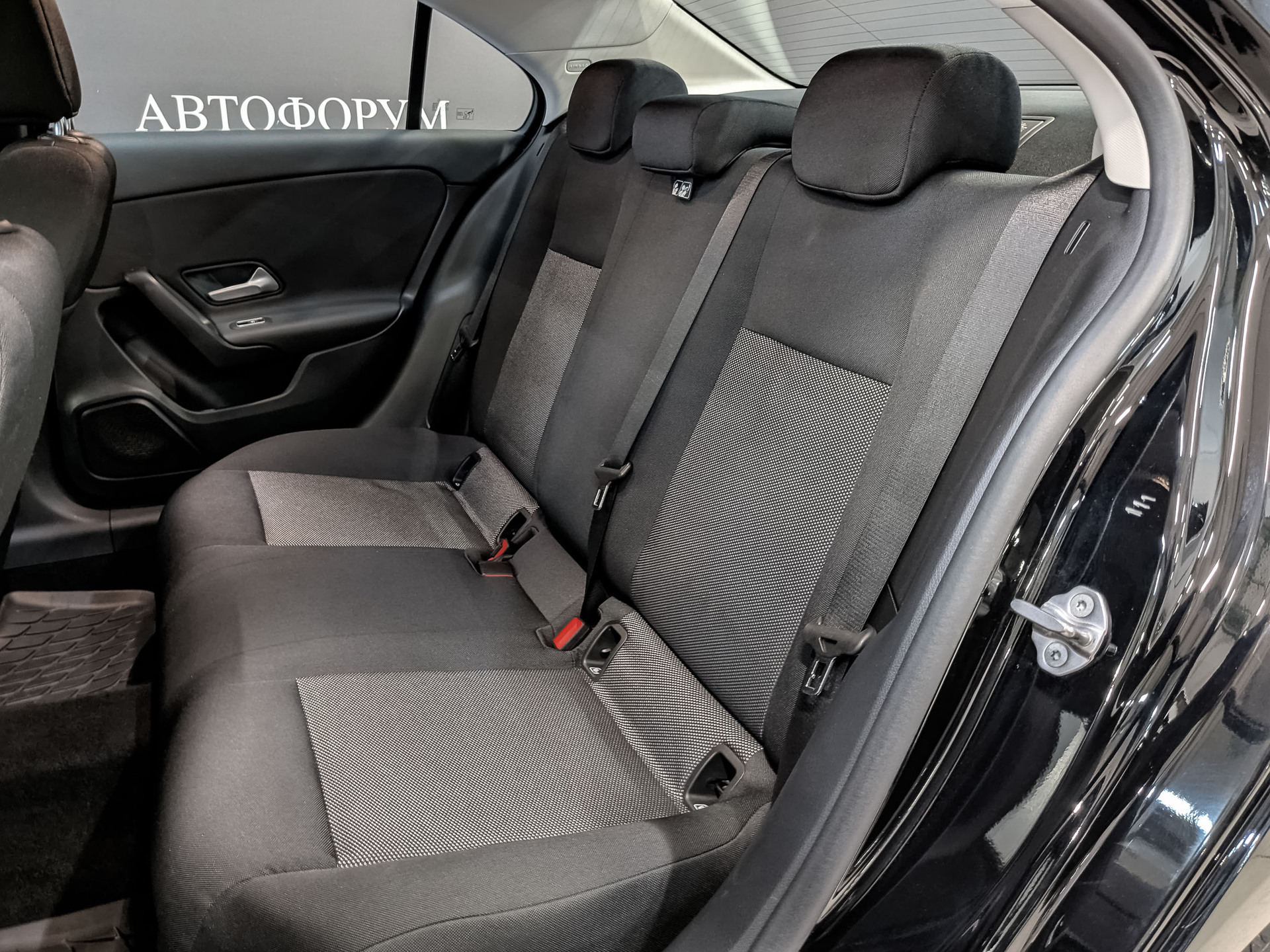 MERCEDES-BENZ A-Класс 1.30 (150 л.с), автомат, 2020, пробег 85 811 км