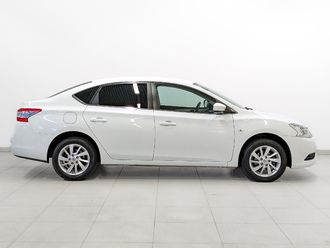 Nissan Sentra VII B17
