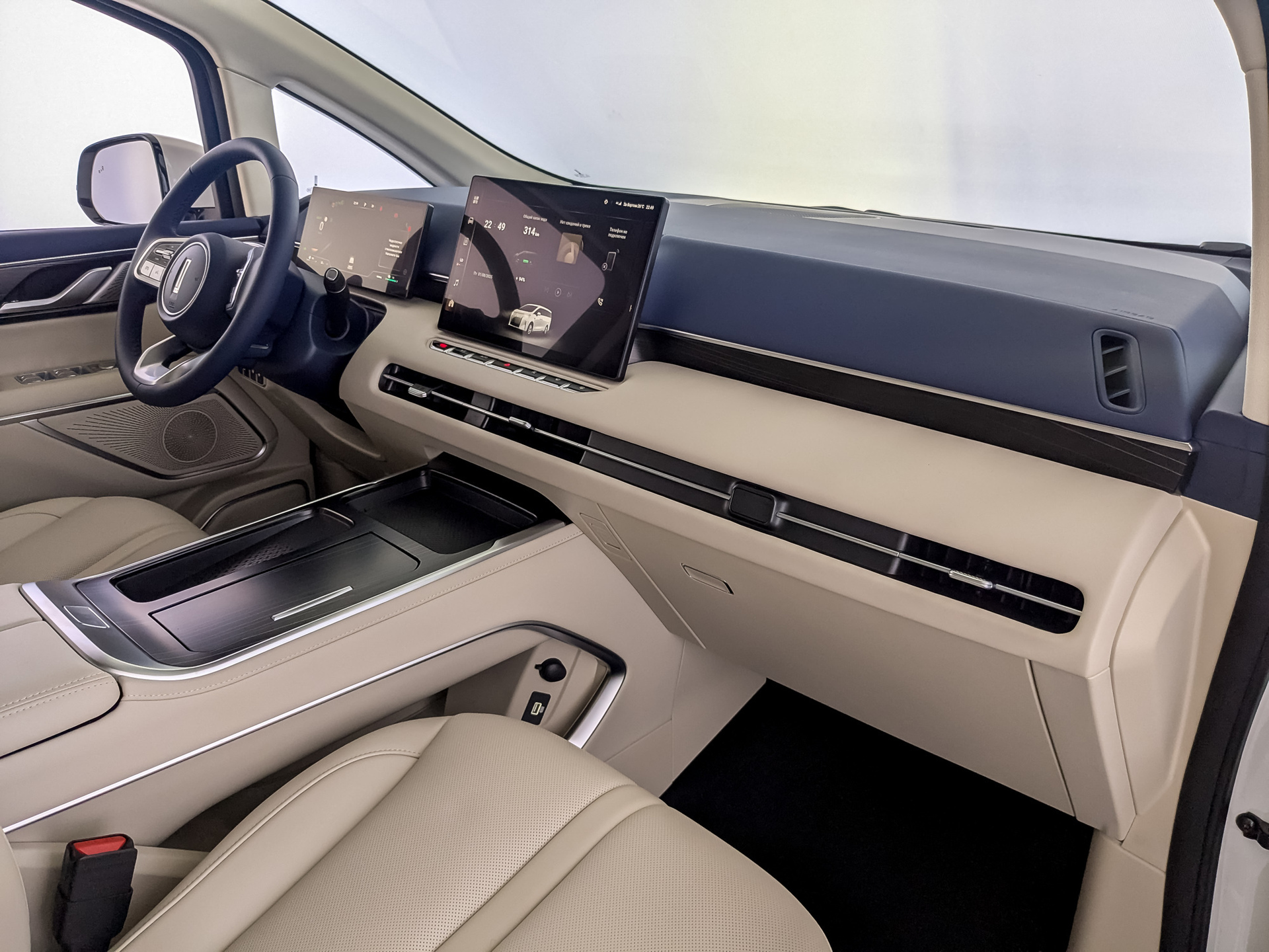 Фото Wey 80 Премиум Лаундж (Business Lounge) 1.5H/299 44кВт DHT 4WD 6S