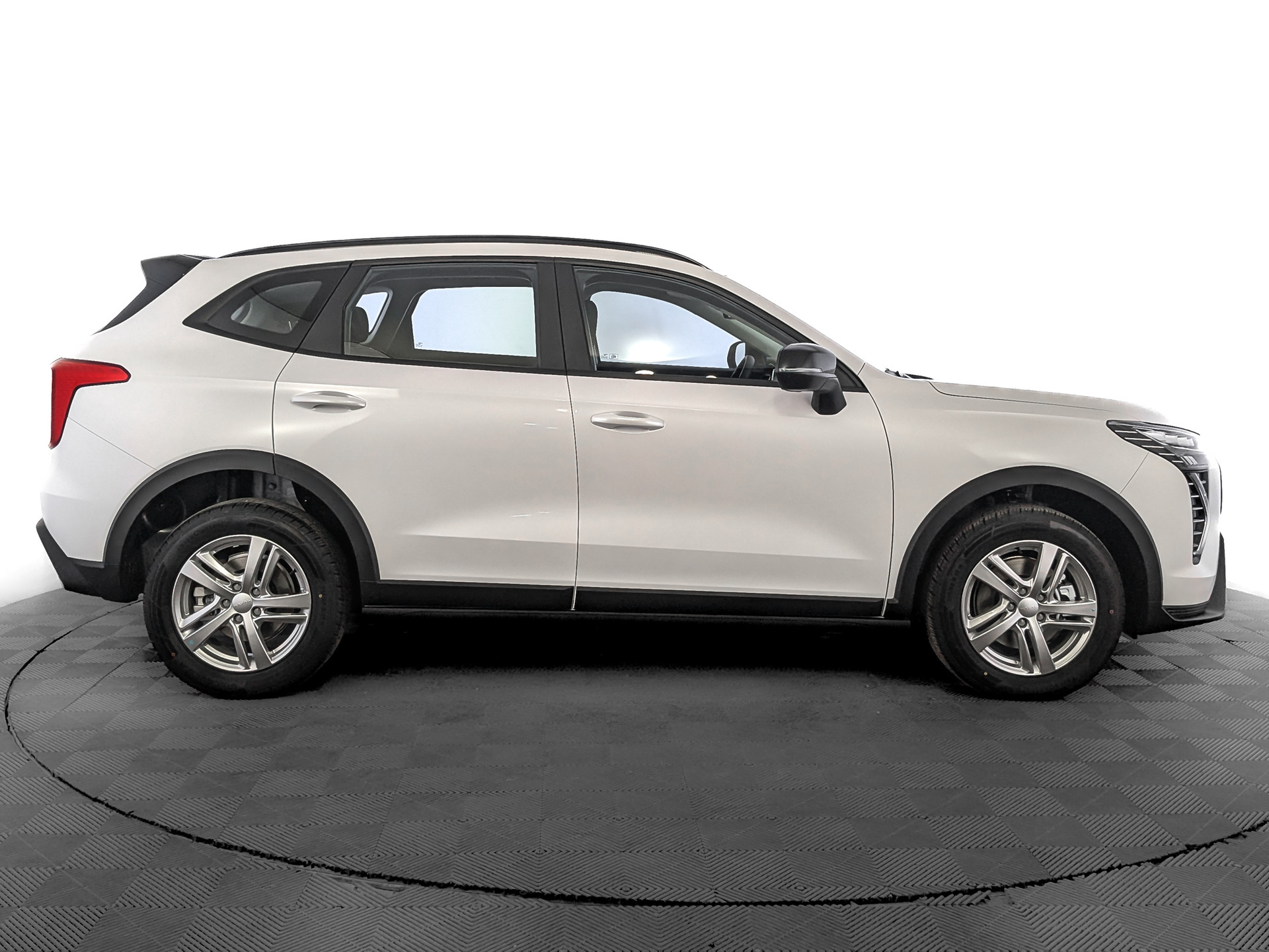Фото Haval Jolion Оптимум 1.5T/150 7RT 4WD