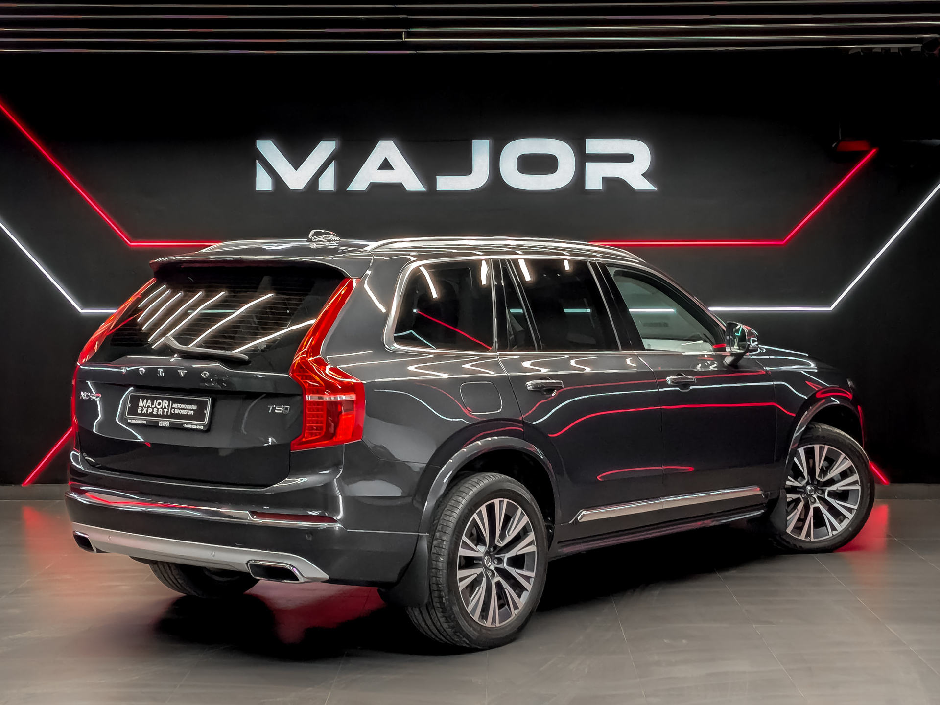 VOLVO XC90 2.00 (249 л.с), автомат, 2021, пробег 69 878 км