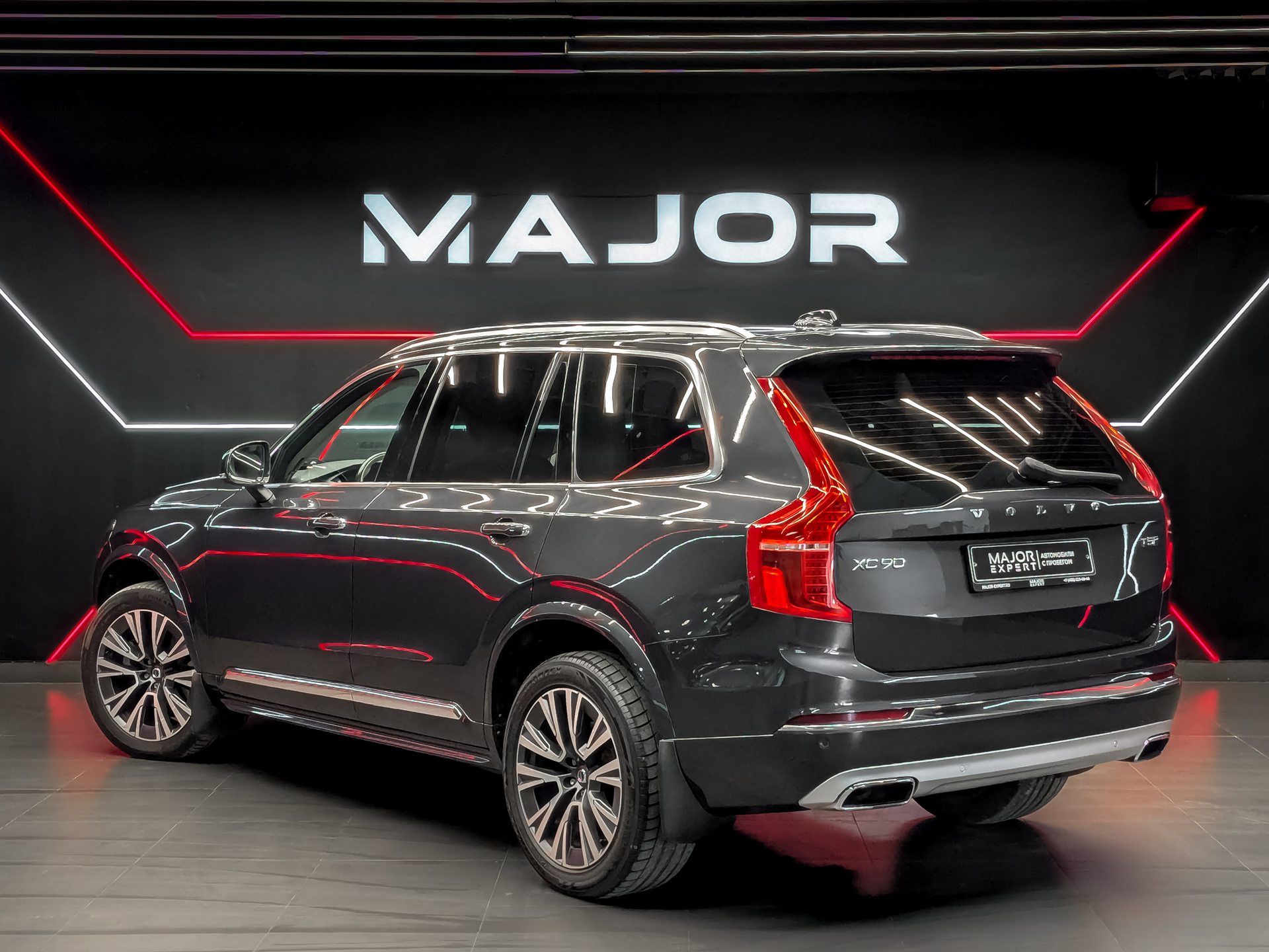 VOLVO XC90 2.00 (249 л.с), автомат, 2021, пробег 69 878 км