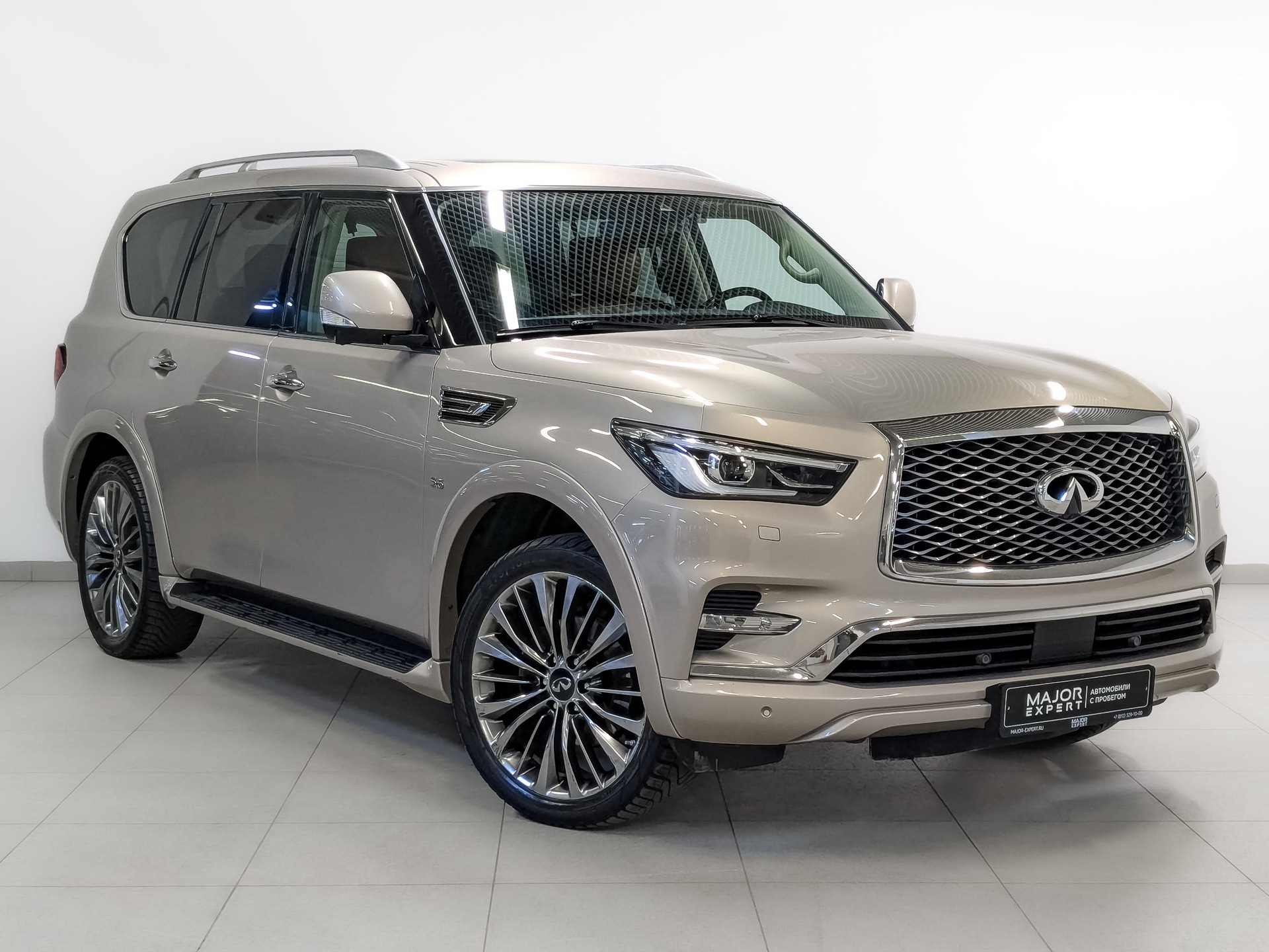INFINITI QX80 5.60 (405 л.с), автомат, 2019, пробег 116 717 км
