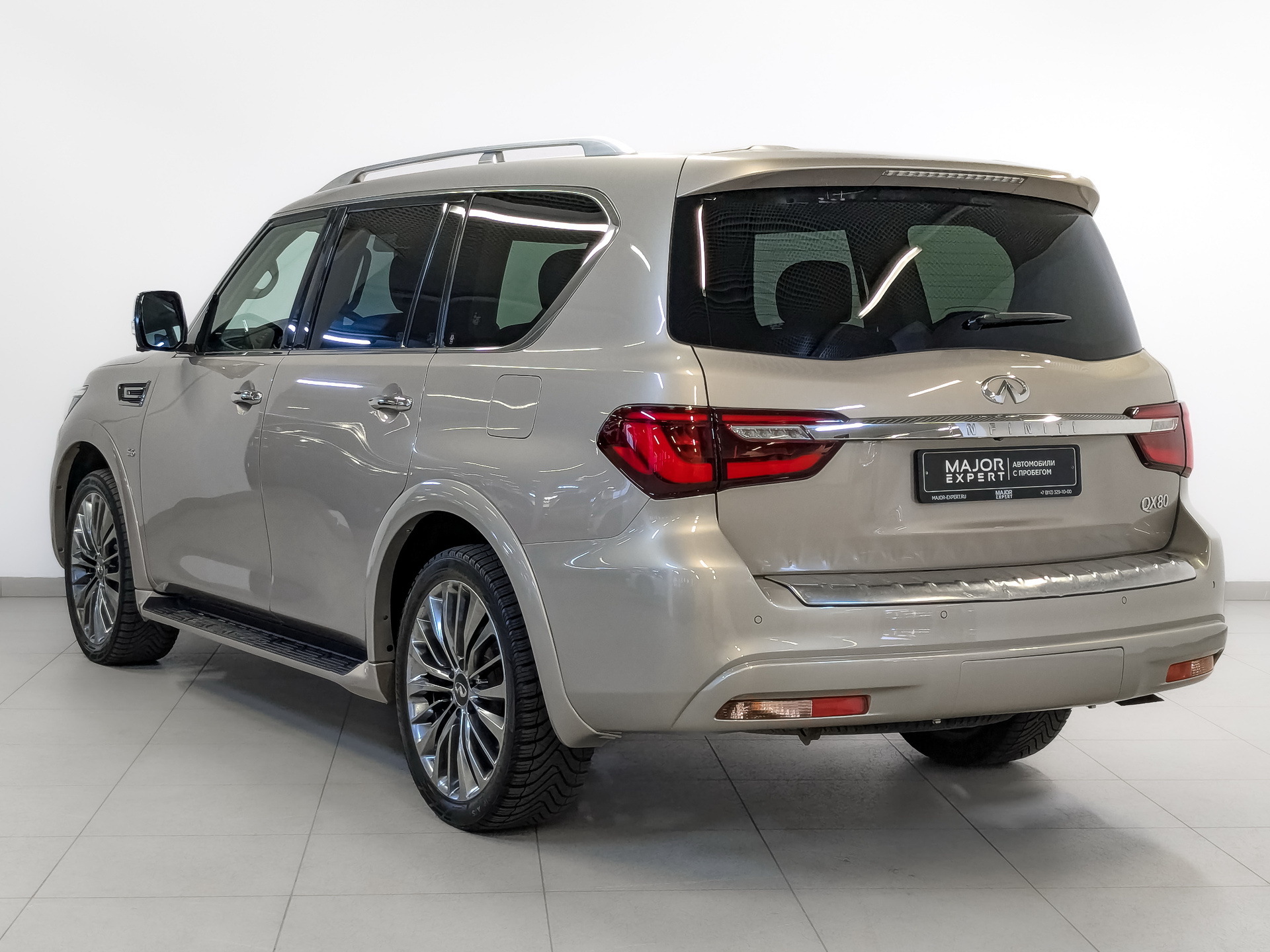INFINITI QX80 5.60 (405 л.с), автомат, 2019, пробег 116 717 км