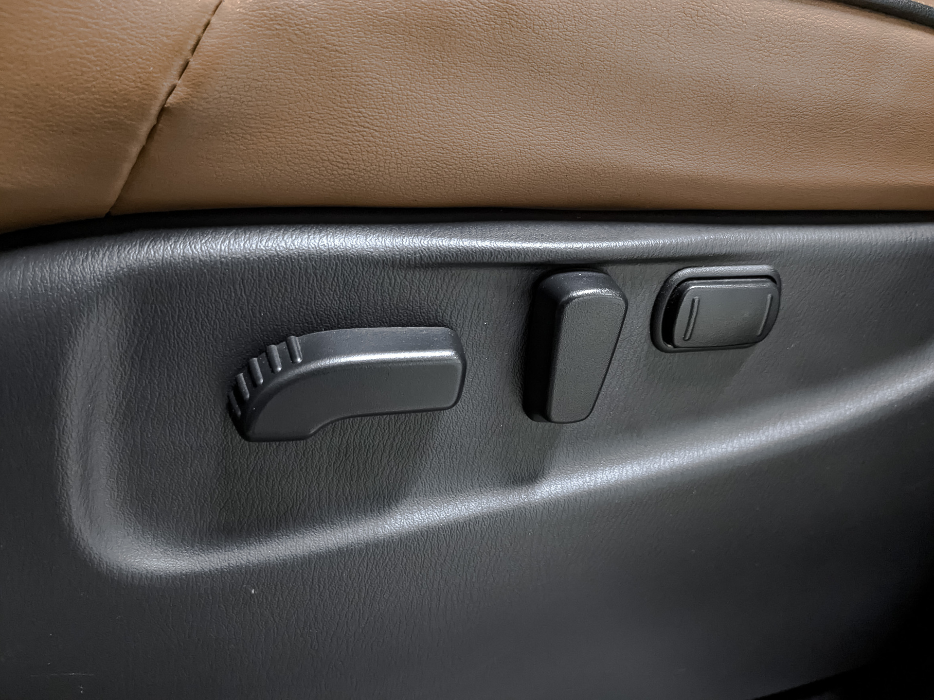 INFINITI QX80 5.60 (405 л.с), автомат, 2019, пробег 116 717 км