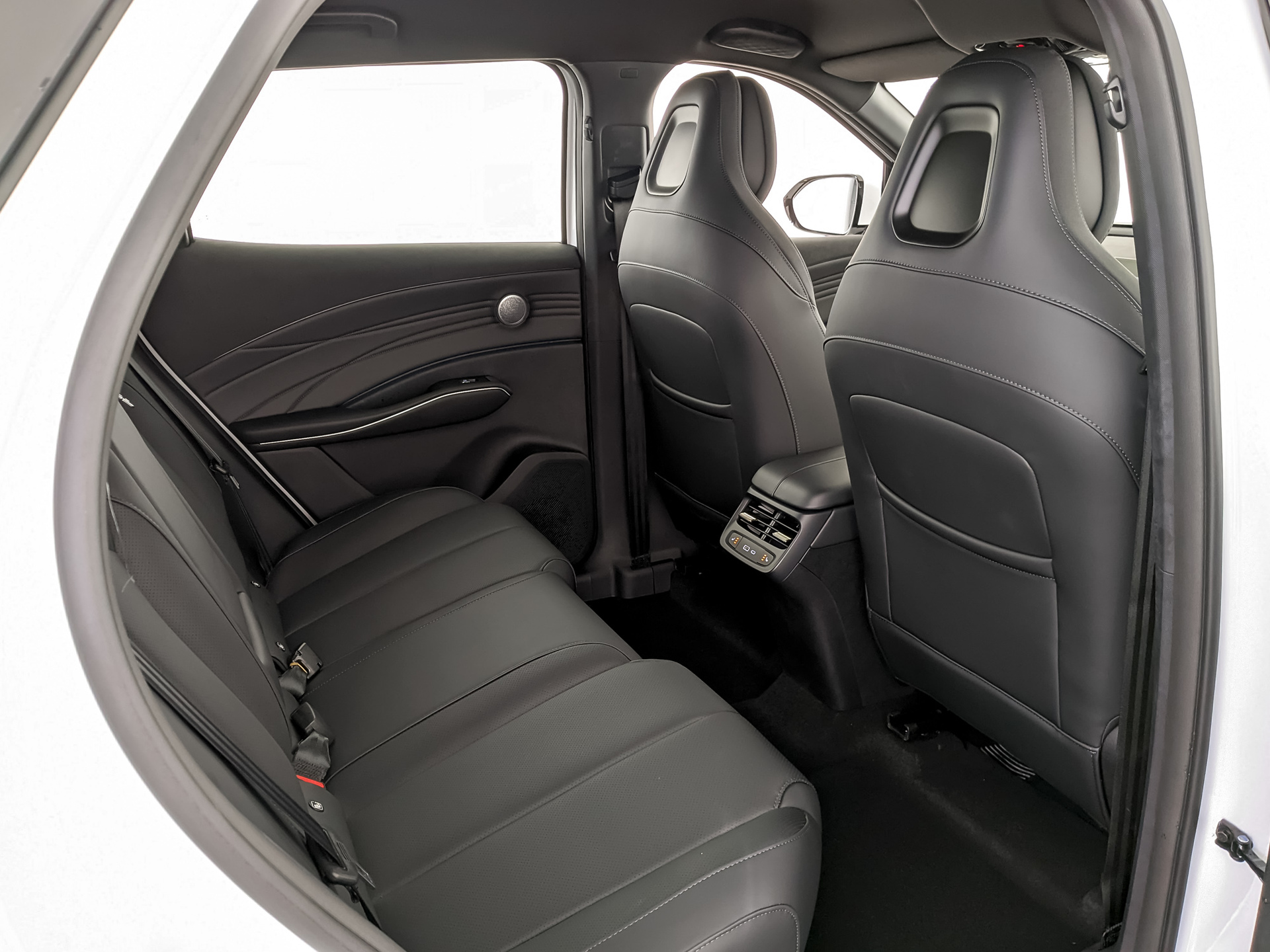 Фото Omoda C7 Драйв 1.6T/150 7RT 2WD