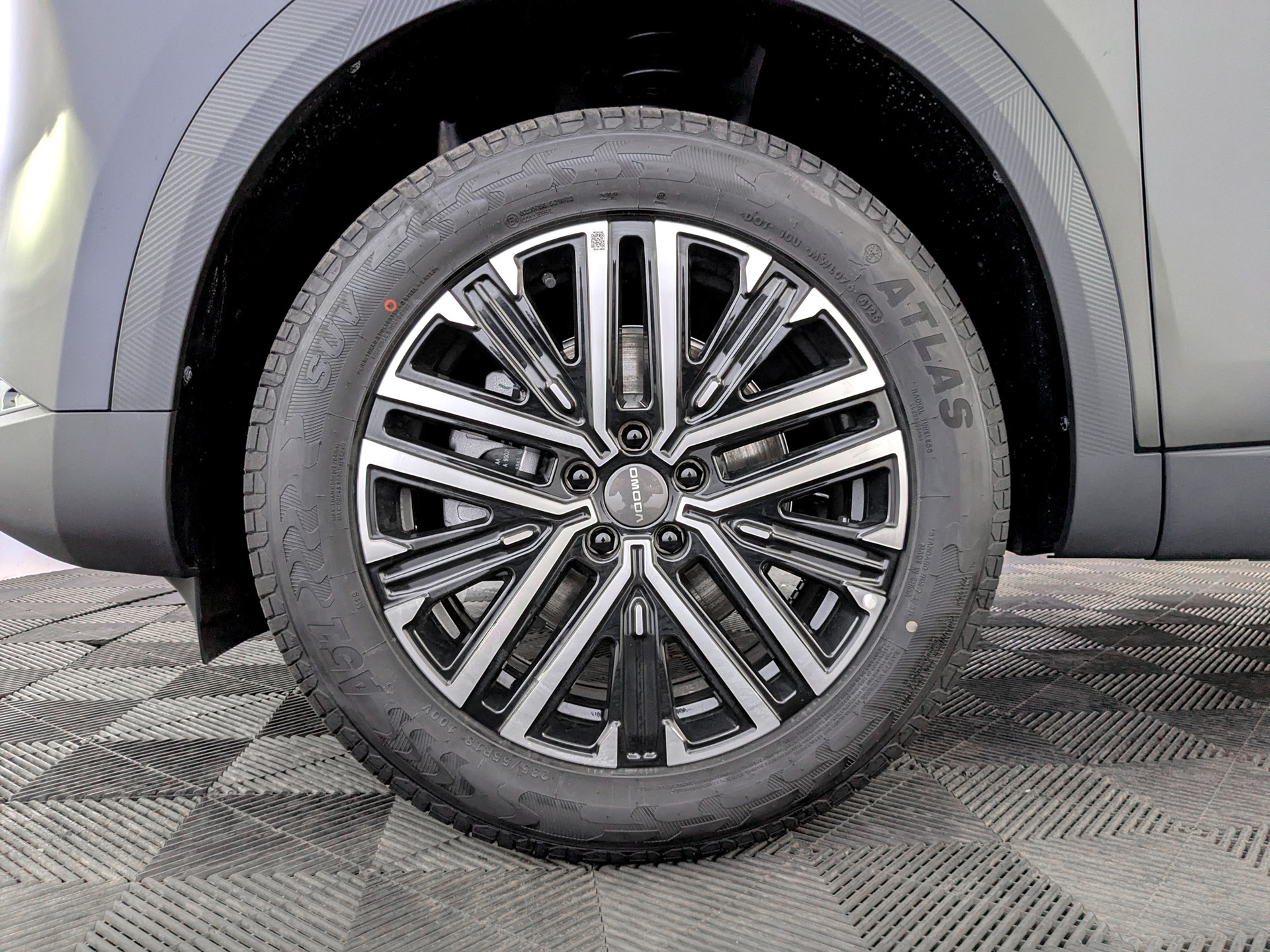 Фото Omoda C7 Драйв 1.6T/150 7RT 2WD