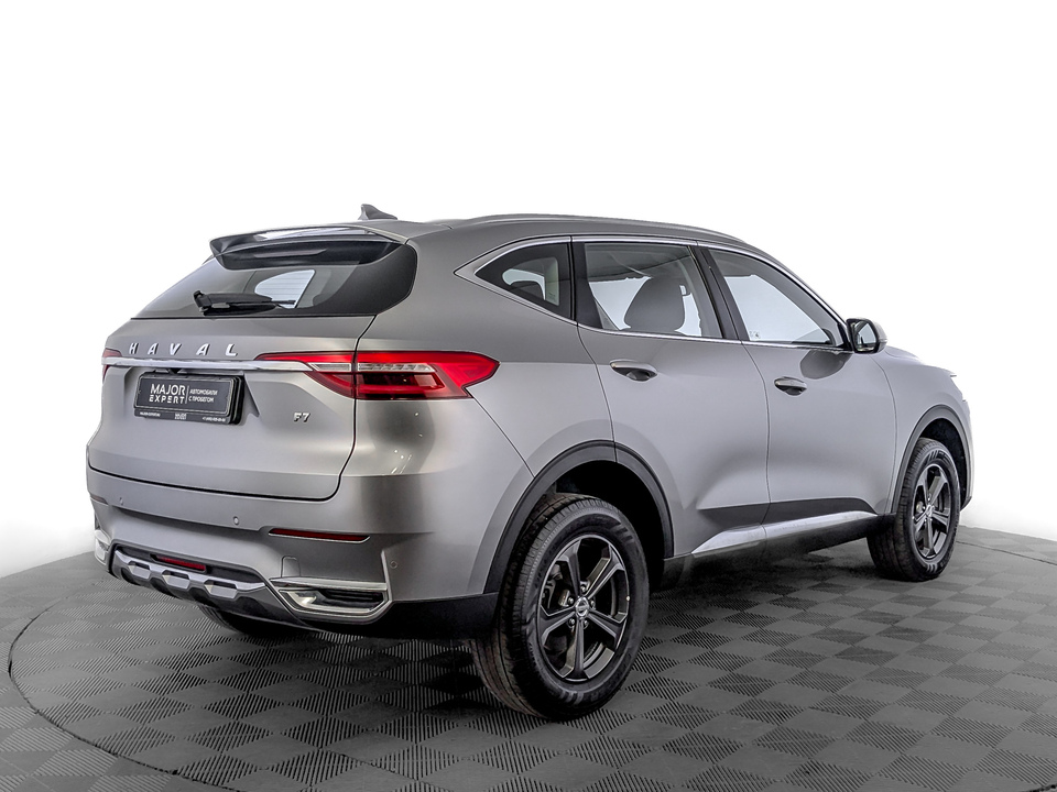 Haval F7
