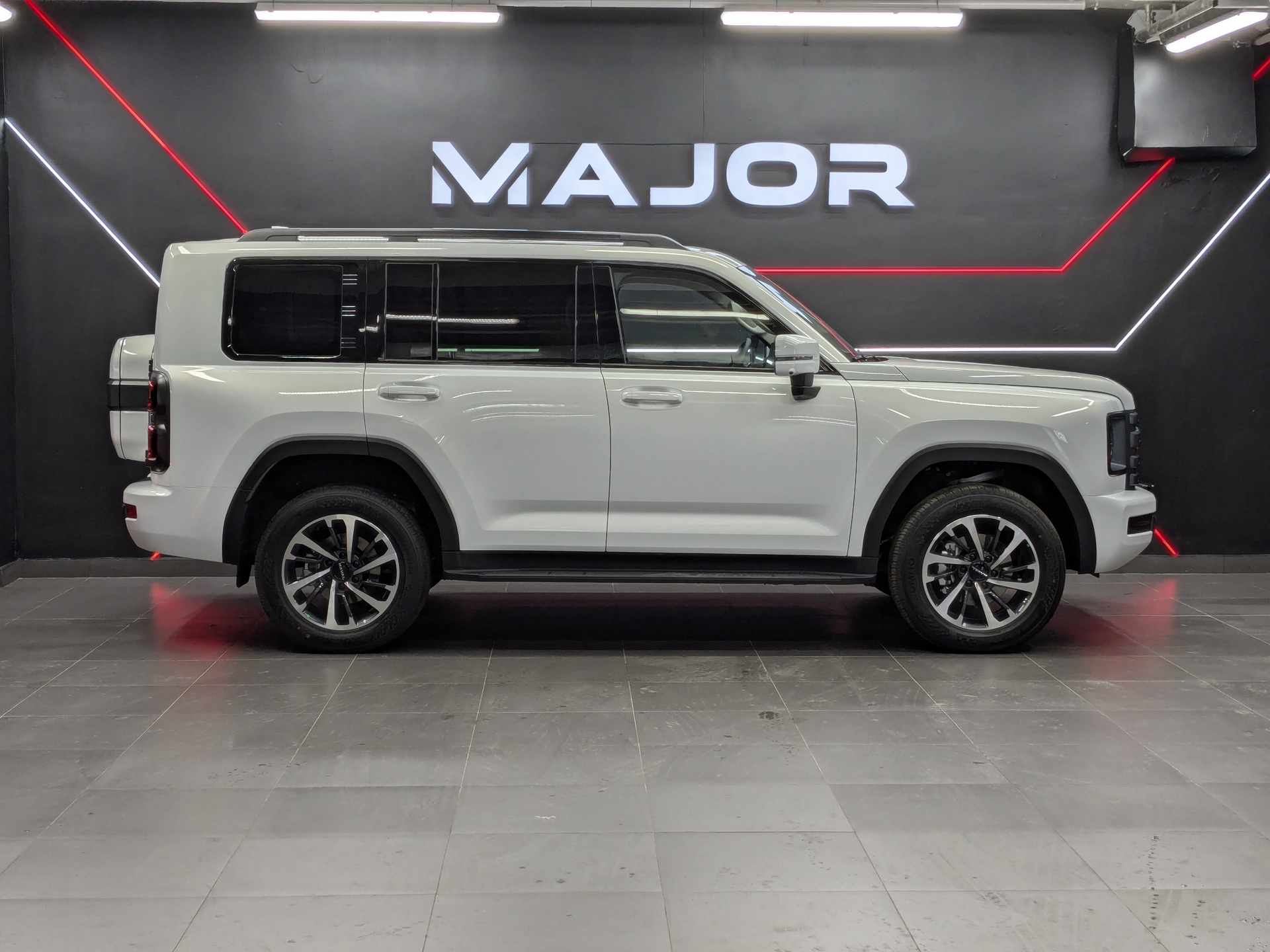 Фото Haval H9 Техно + 2.0T/218 8AT 4WD