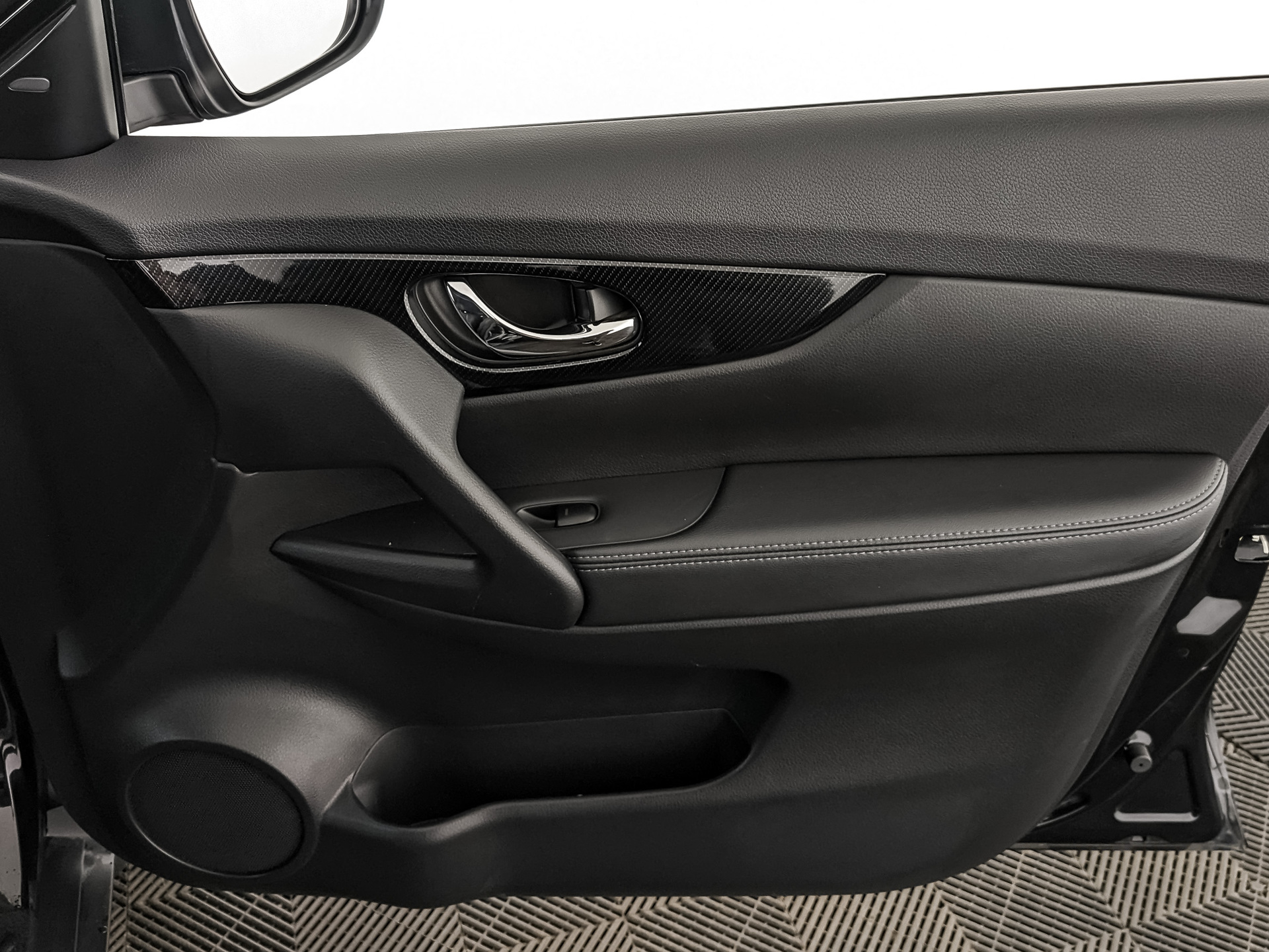 NISSAN X-Trail 2.50 (171 л.с), автомат, 2019, пробег 88 223 км