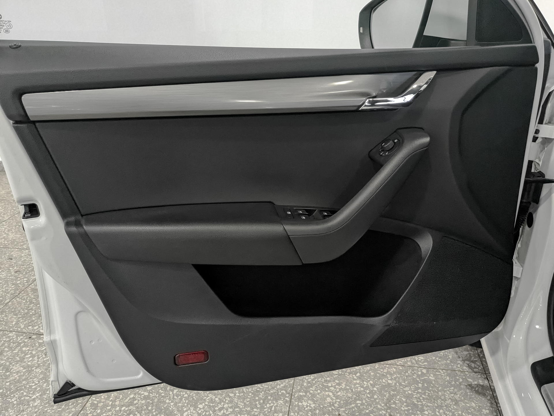 SKODA Octavia 1.40 (150 л.с), автомат, 2019, пробег 26 523 км