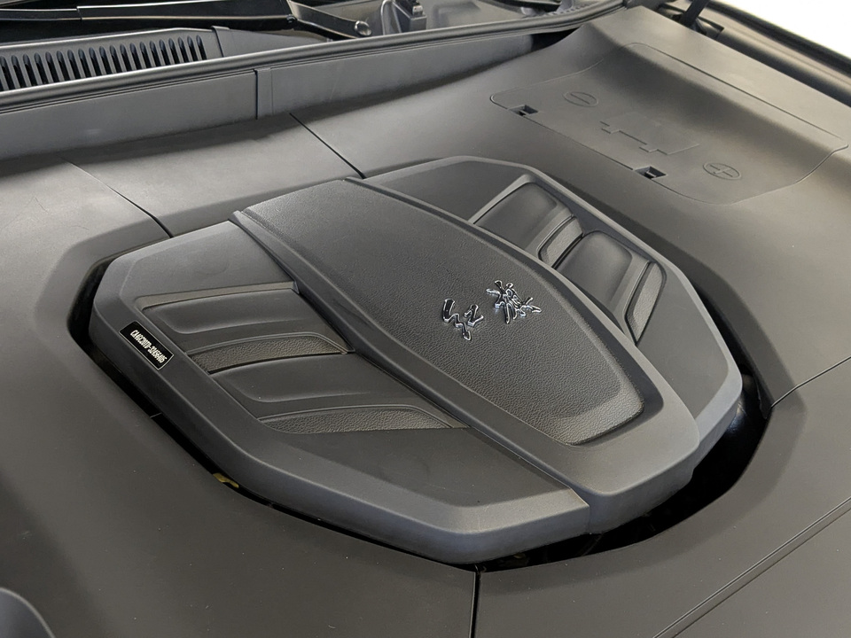 Фото Hongqi HS5 с пробегом 17 294 км