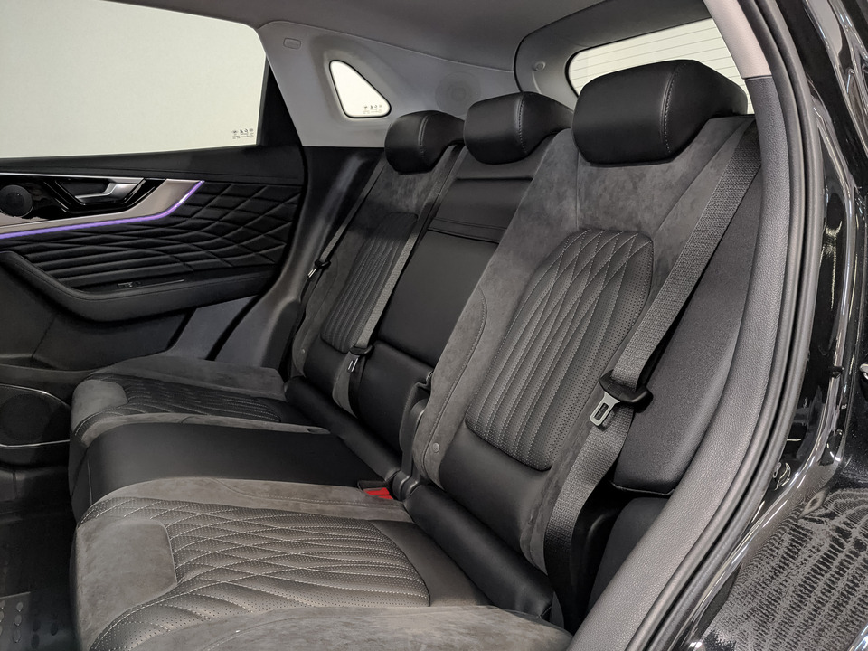 Фото Hongqi HS5 с пробегом 17 294 км