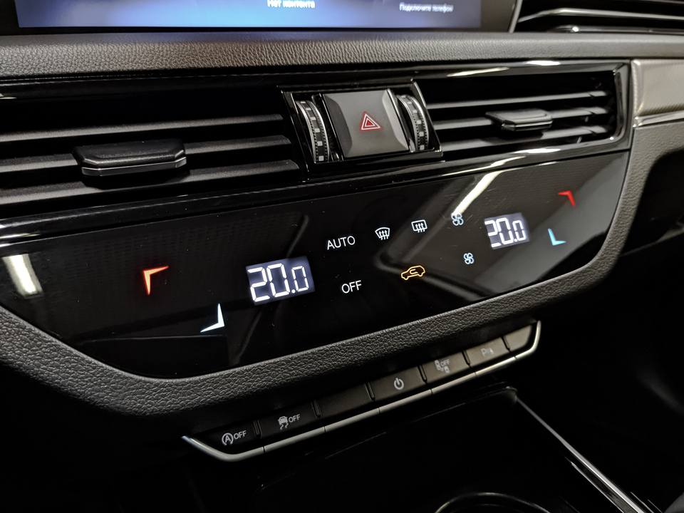 Фото Hongqi HS5 с пробегом 17 294 км