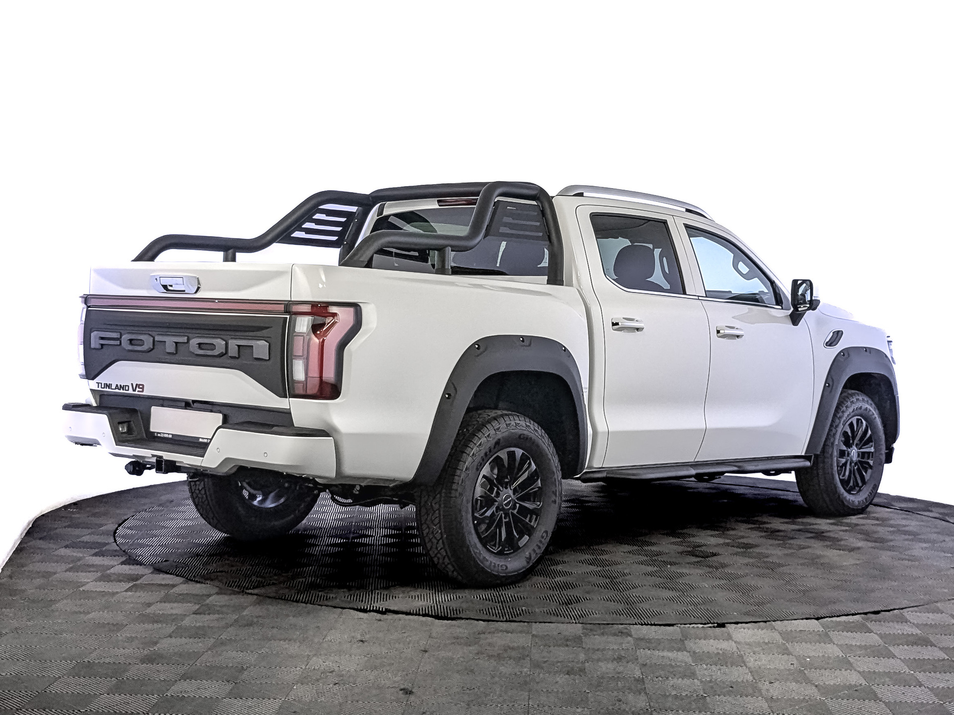 Фото Foton Tunland V9 Prestige 2.0TD/159 8АT 4WD