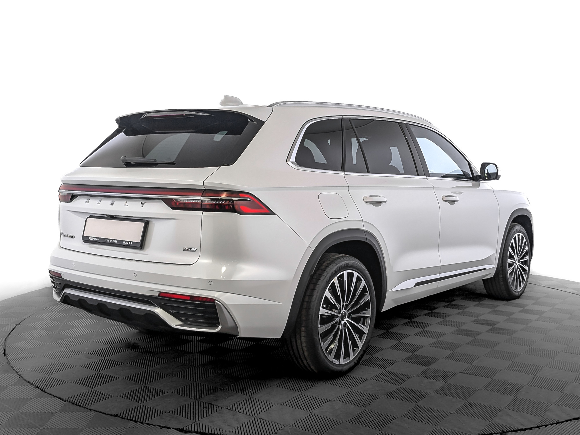 Фото Monjaro Flagship SE 2.0T/238 8AT 4WD