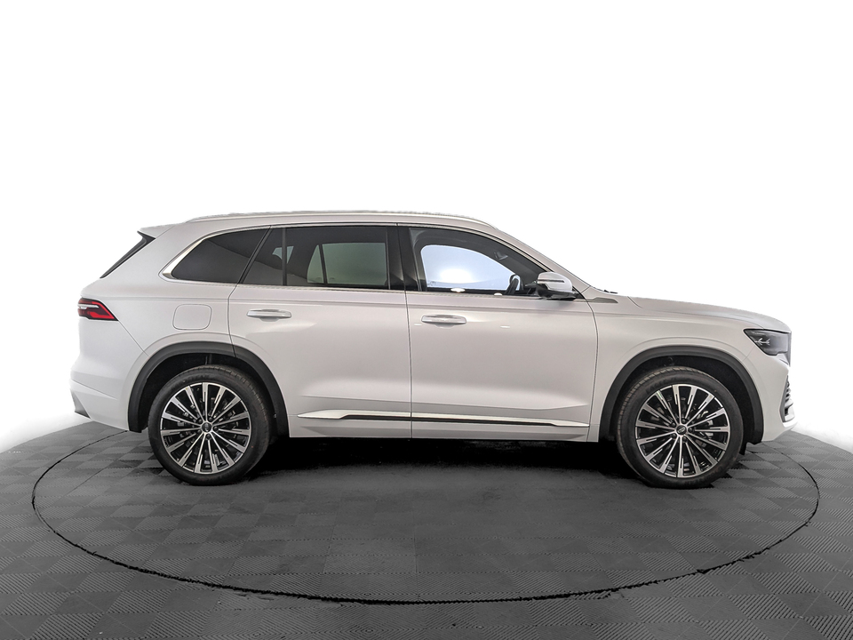 Monjaro Flagship SE 2.0T/238 8AT 4WD