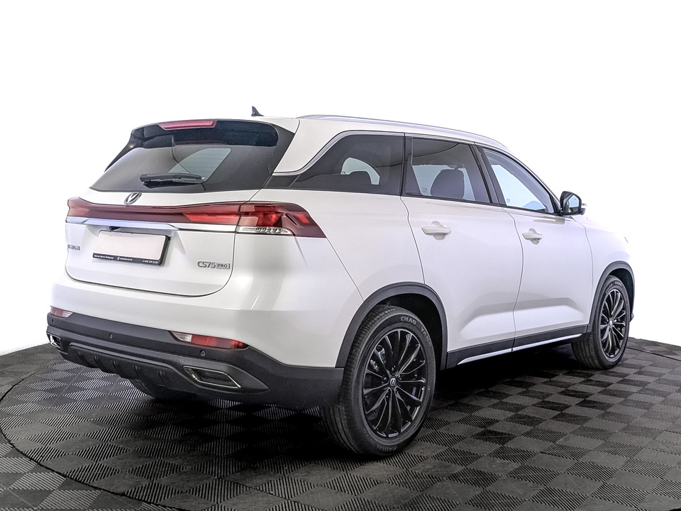 Changan CS75 Pro Техно 1.5T/181 7RT Передний привод 5 мест