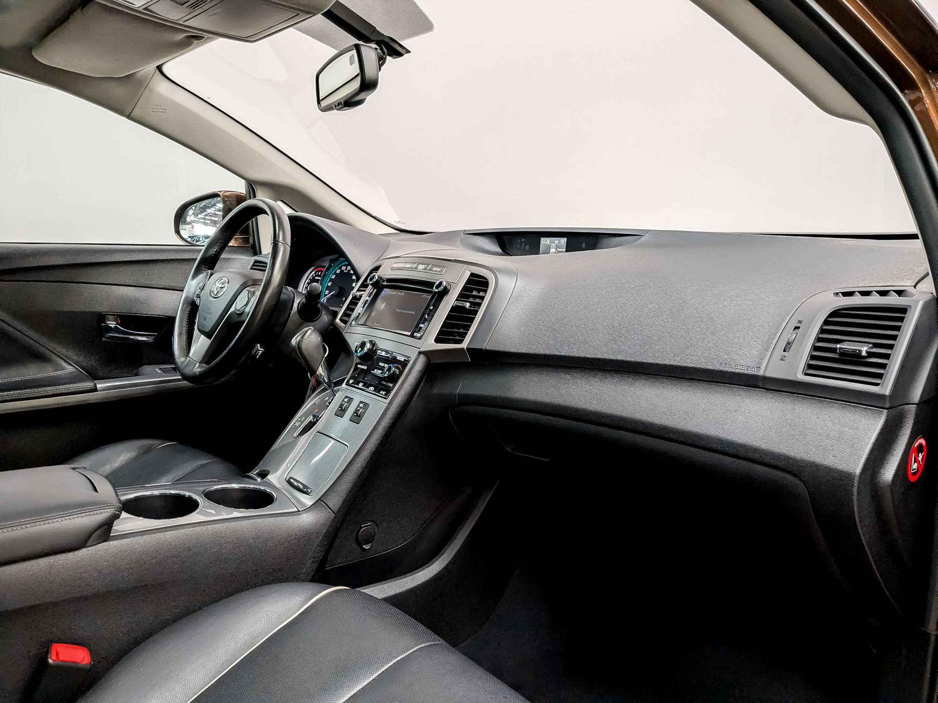 TOYOTA Venza 2.70 (185 л.с), автомат, 2014, пробег 150 175 км
