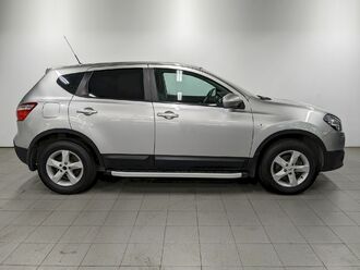 Nissan Qashqai I J10E