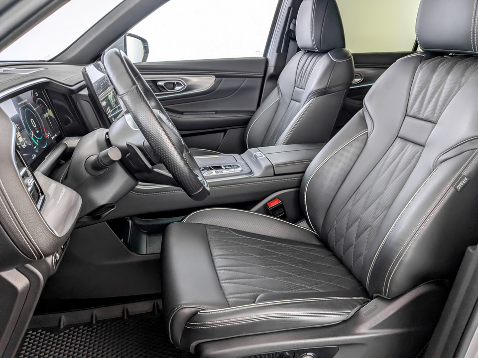 Фото GAC GS8  с пробегом 35 240 км