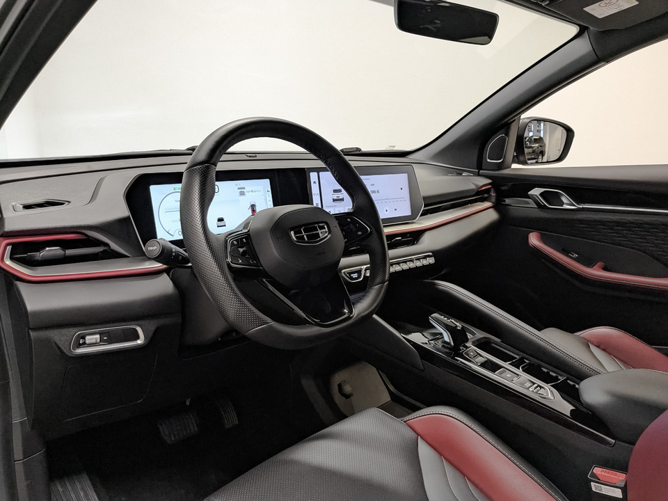 Фото Geely Coolray с пробегом 38 078 км