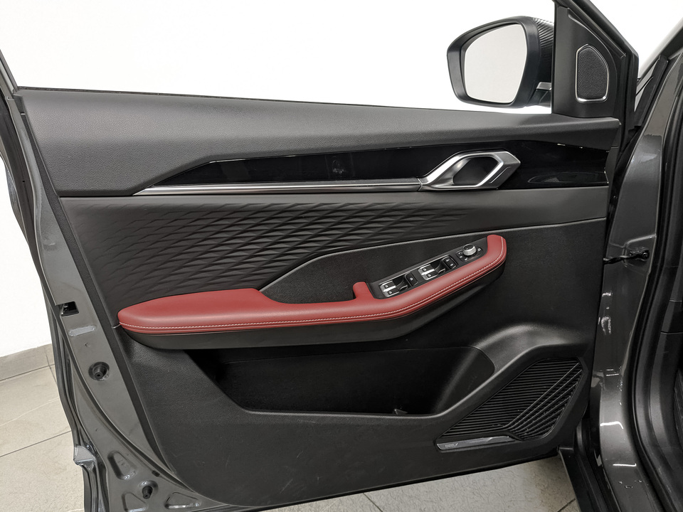 Фото Geely Coolray с пробегом 38 078 км