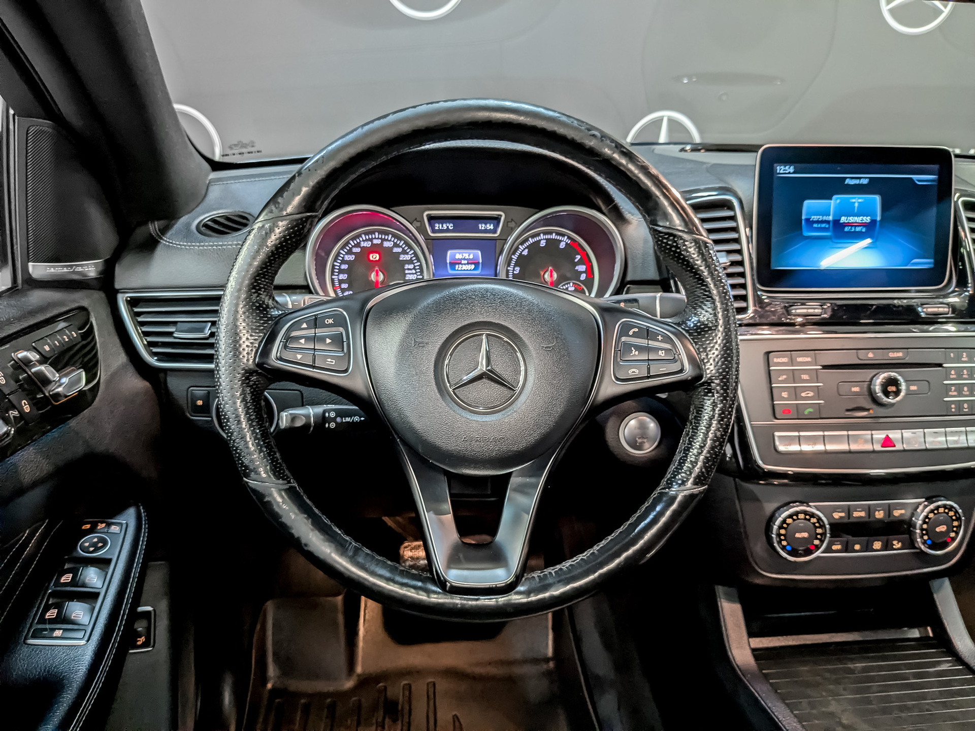 MERCEDES-BENZ GLE Coupe 3.00 (333 л.с), автомат, 2018, пробег 123 058 км