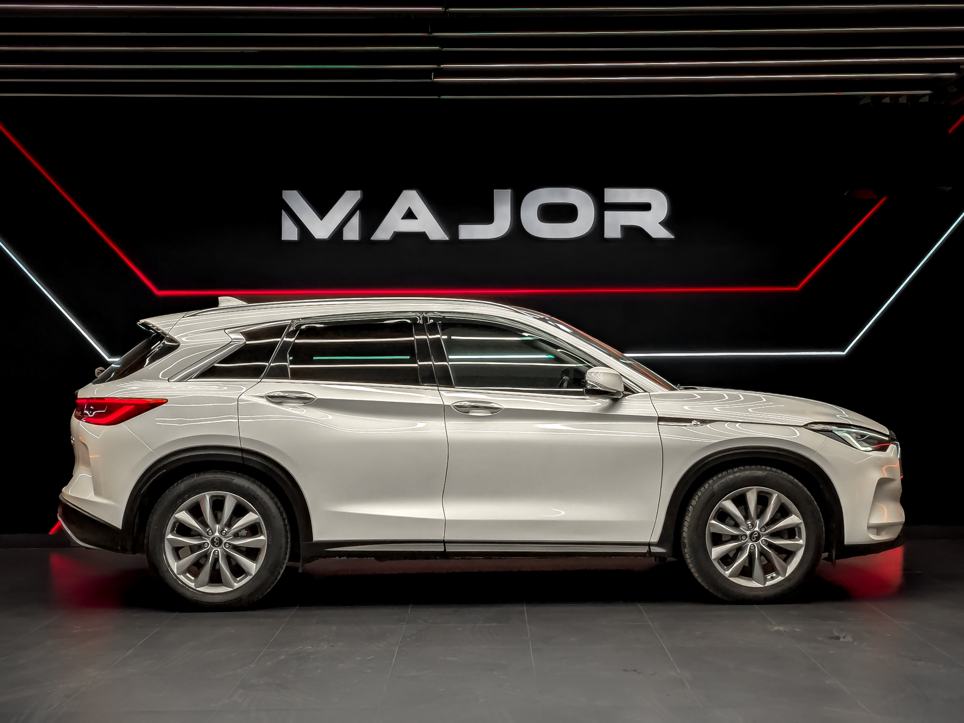 INFINITI QX50 2.00 (249 л.с), автомат, 2019, пробег 103 626 км