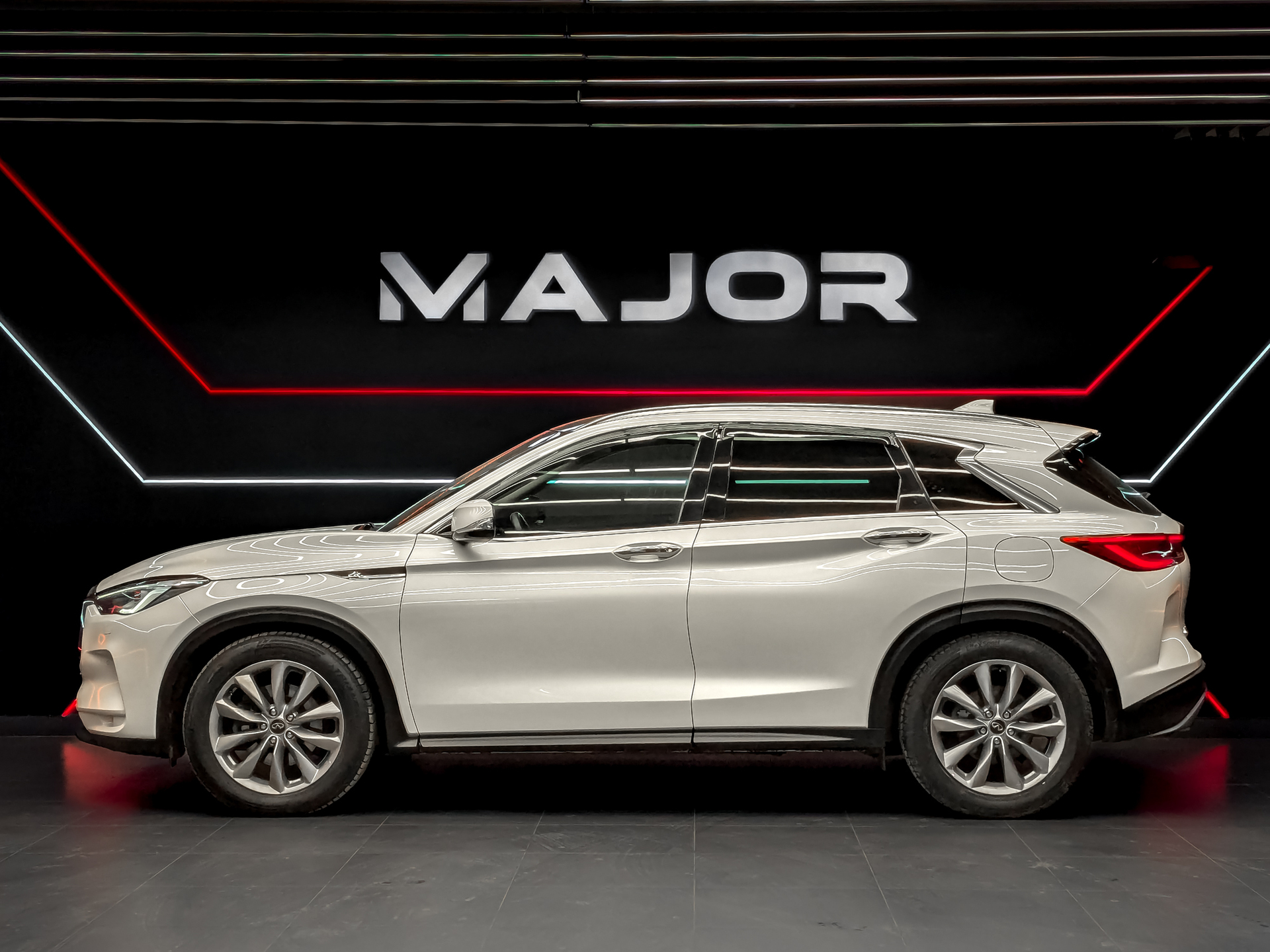 INFINITI QX50 2.00 (249 л.с), автомат, 2019, пробег 103 626 км