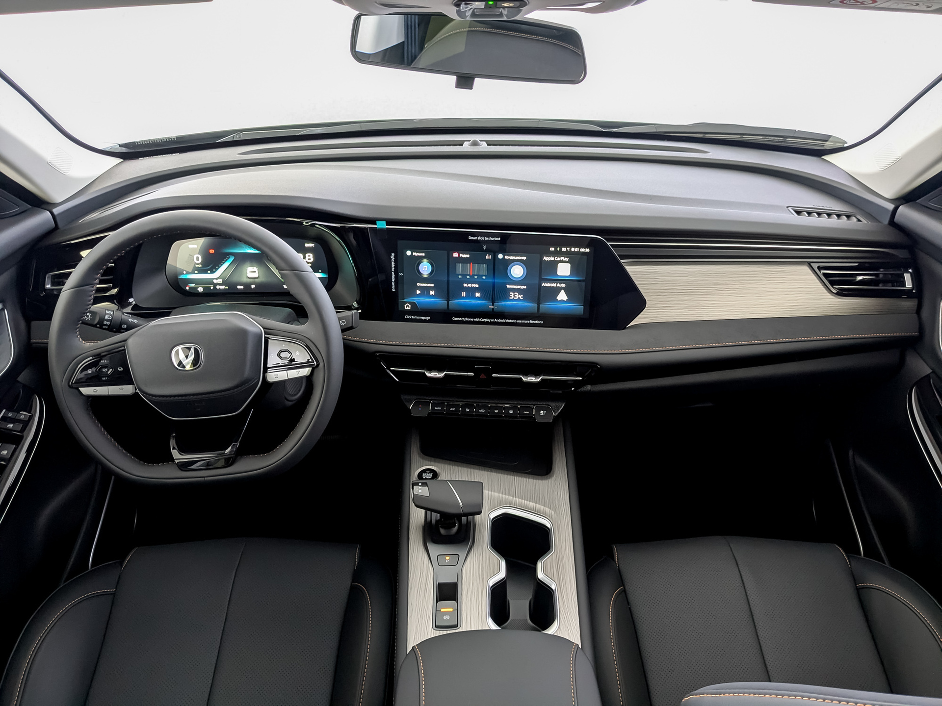 Фото Changan CS75 Pro Техно 1.5T/181 7RT Передний привод 7 мест