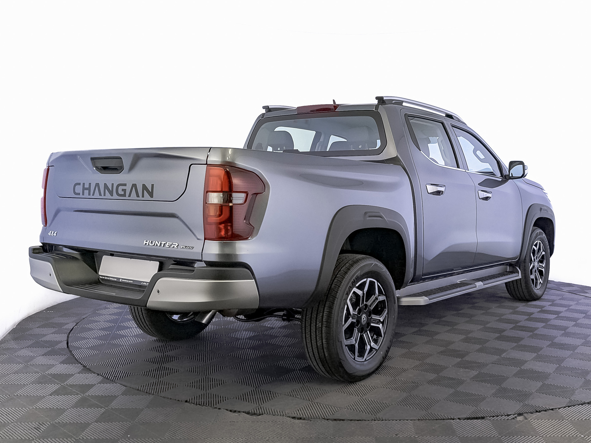 Фото Changan Hunter Plus Люкс 2.0T/226 8AT Полный привод