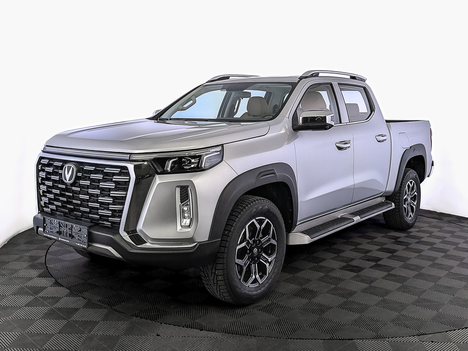 Changan Hunter Plus Люкс 2.0T/226 8AT Полный привод