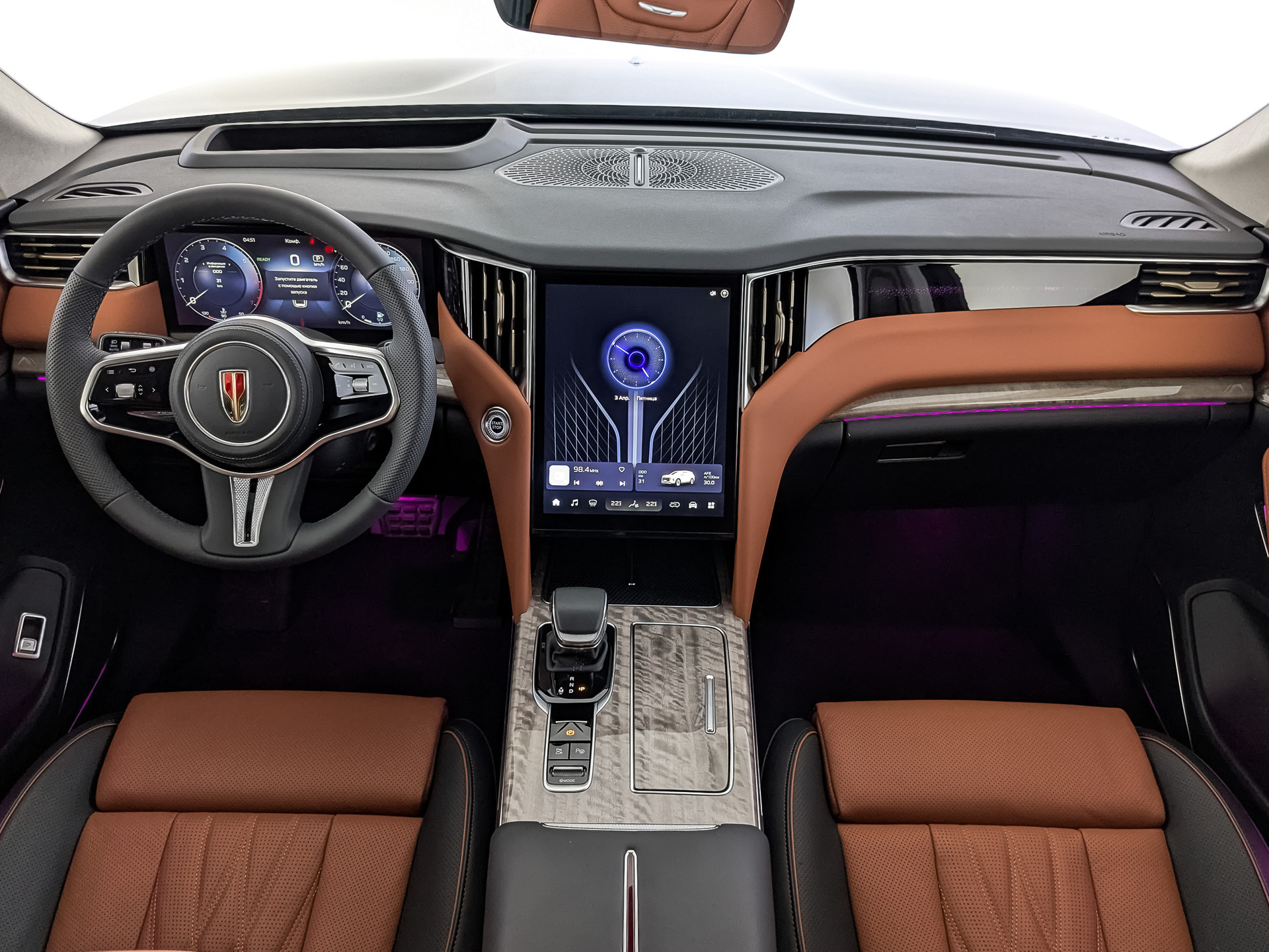Фото Hongqi HS7 Executive 2.0T/245 8AT 4WD