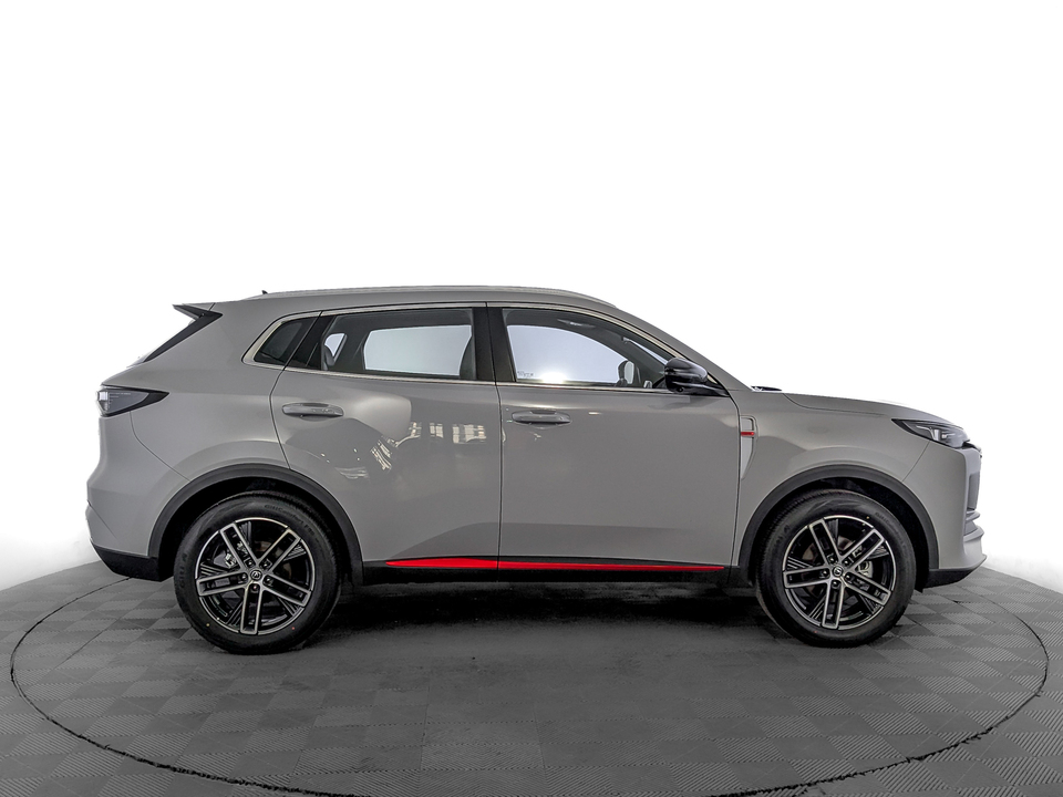 Changan UNI-S Техно 1.5T/181 7RT Передний привод