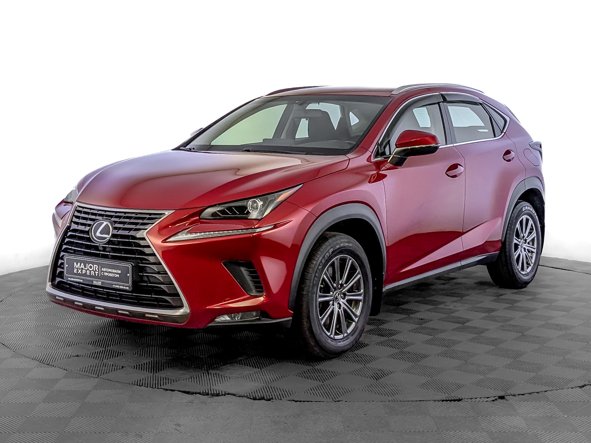LEXUS NX 2.00 (150 л.с), автомат, 2020, пробег 111 913 км